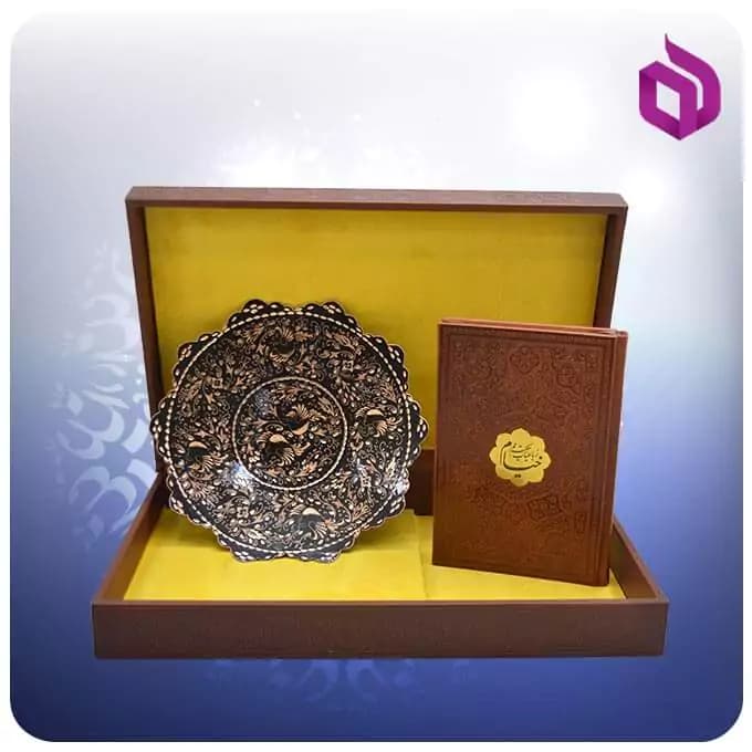 خيام جيبی چرم با بشقاب مس و الماس تراش 20 سانتی متری