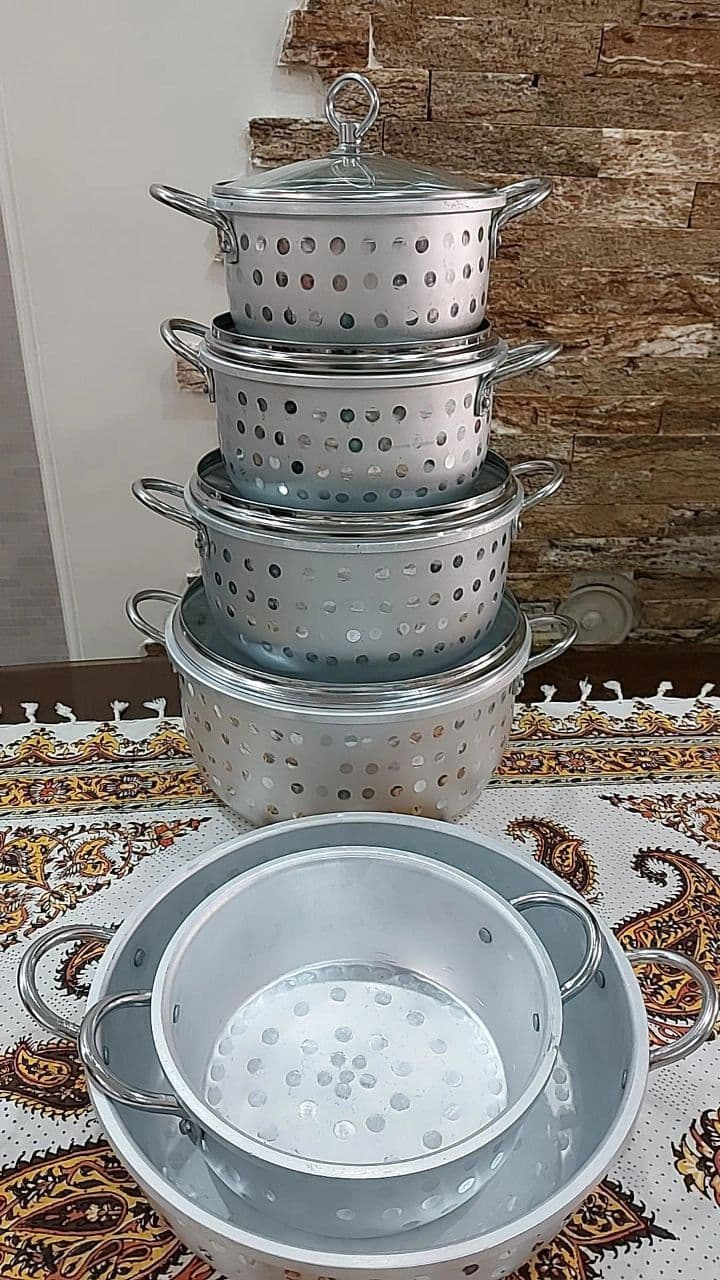 سرویس قابلمه ۱۰ پارچه ( چهار قابلمه ، دو تابه + درب پیرکس ) — تصویر ۶