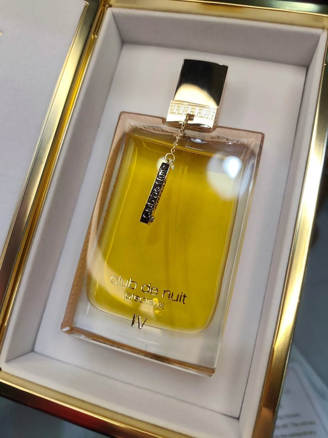 عطر ادکلن آرماف کلاب دو نویت پرشیوز 4 | Armaf Club De Nuit Precieux IV — تصویر ۸