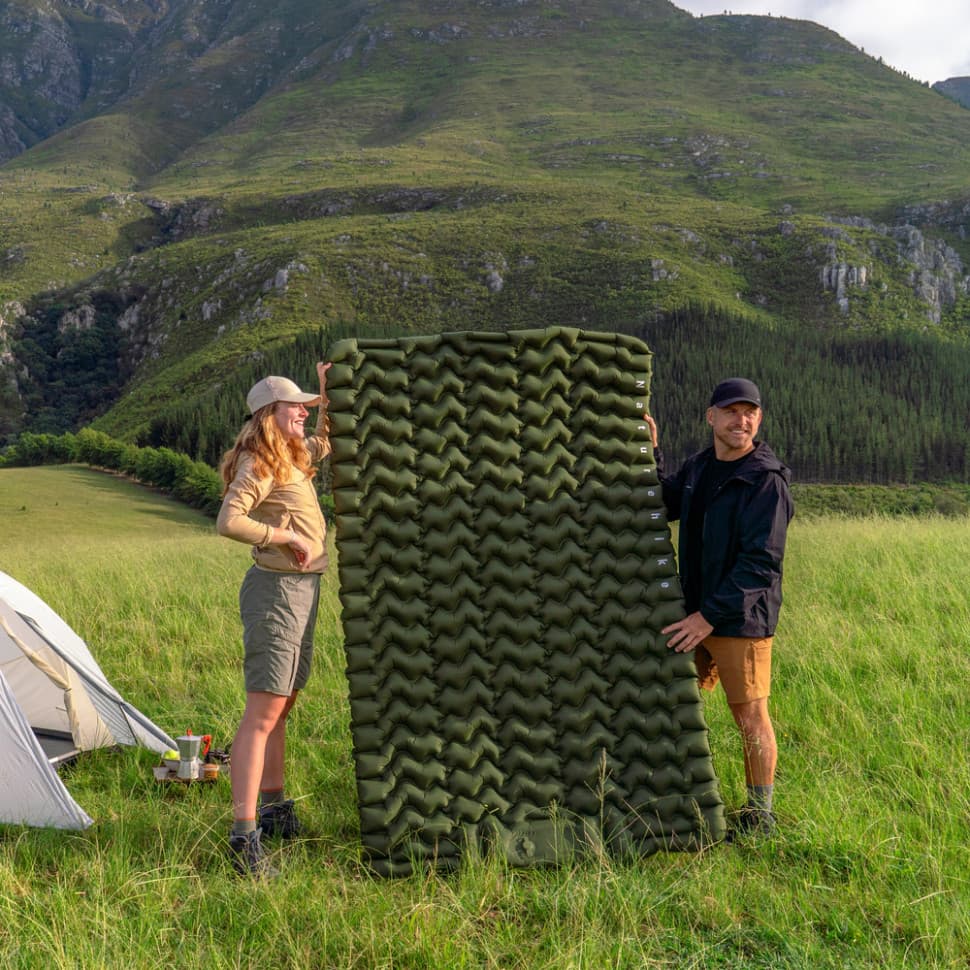 زیرانداز بادی نیچرهایک دو نفره – ضخامت 6.5 سانت – پمپ پدالی Naturehike FC01 Ultralight Double Inflatable Sleeping Pad – CNK2550WS019 — تصویر ۱۱