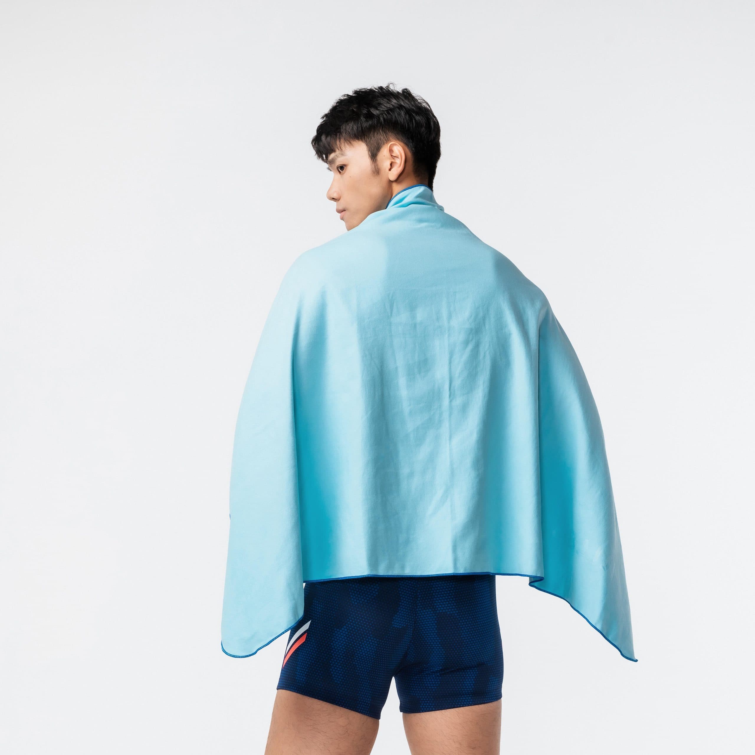 حوله نابایجی مایکروفایبر دکتلون – در 9 رنگ Nabaiji Microfibre Towel – Size L – 80 x 130 cm — تصویر ۵