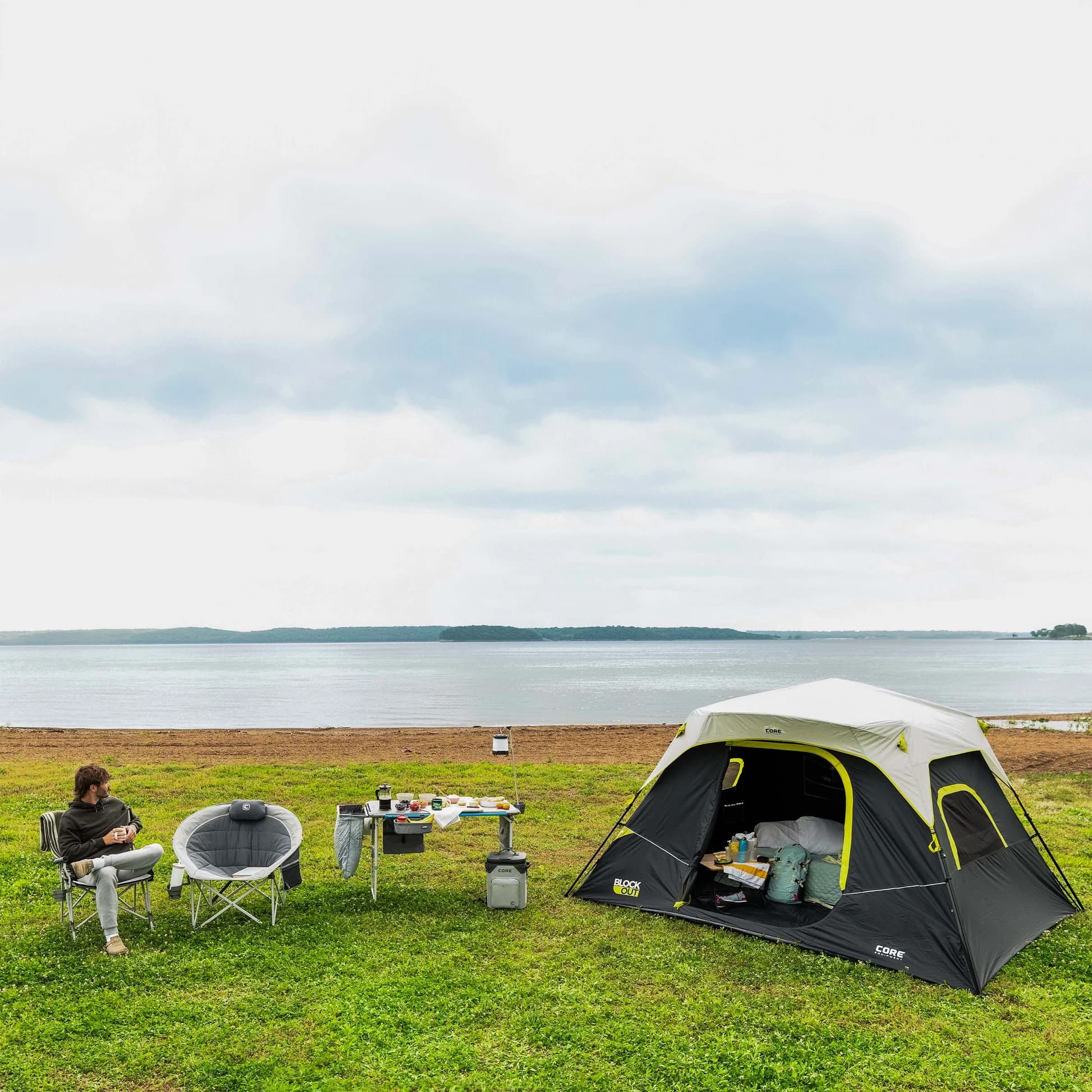 چادر کر اتومات – 6 نفره کمپینگ – بلاک نور آفتاب Core 6 Person Instant Cabin Blockout Tent — تصویر ۱۱