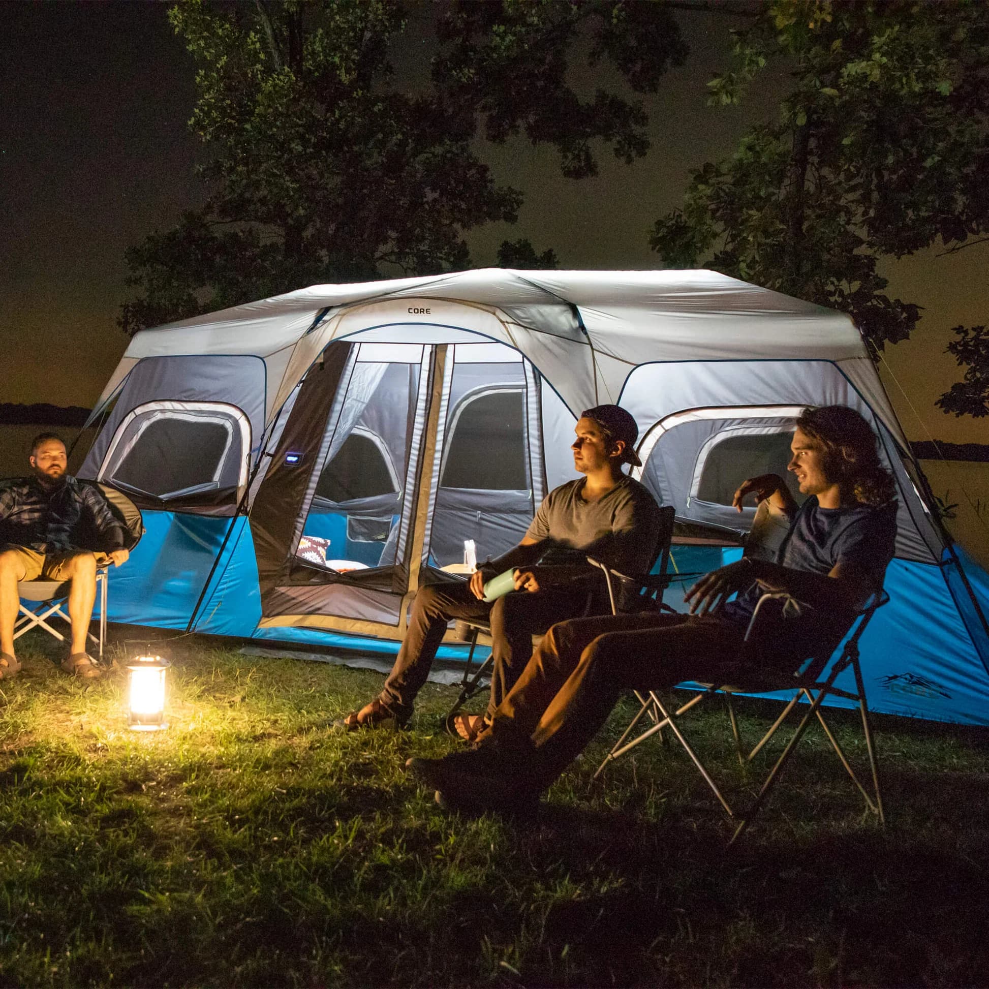 چادر اتومات کر – 12 نفره کمپینگ چراغ دار Core 12 Person Lighted Instant Cabin Tent — تصویر ۱۰