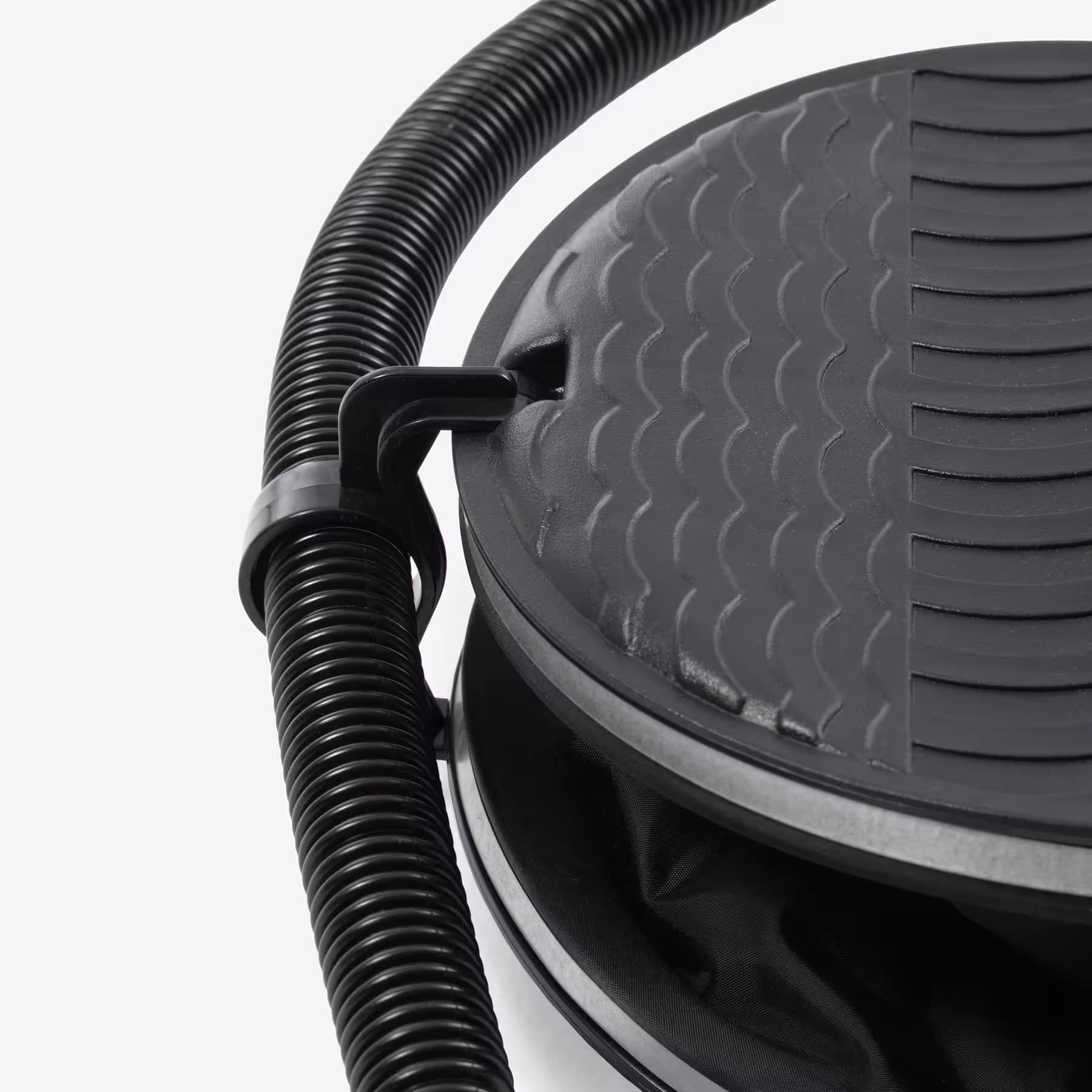 پمپ باد کچوا – تشک و زیرانداز بادی Quechua Foot Pump – Camping Mat and Air Mattress Pump — تصویر ۸