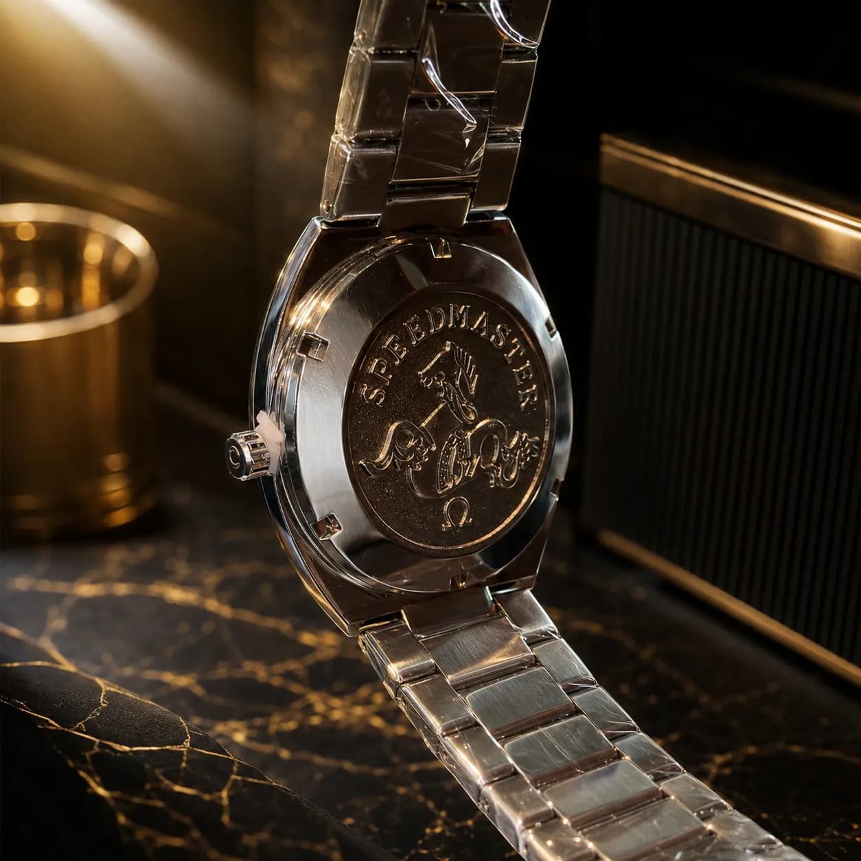 ساعت مچی امگا مدل Seamaster Quartz — تصویر ۲