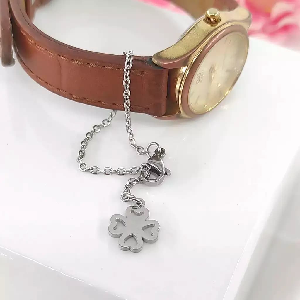 آویز ساعت WS006