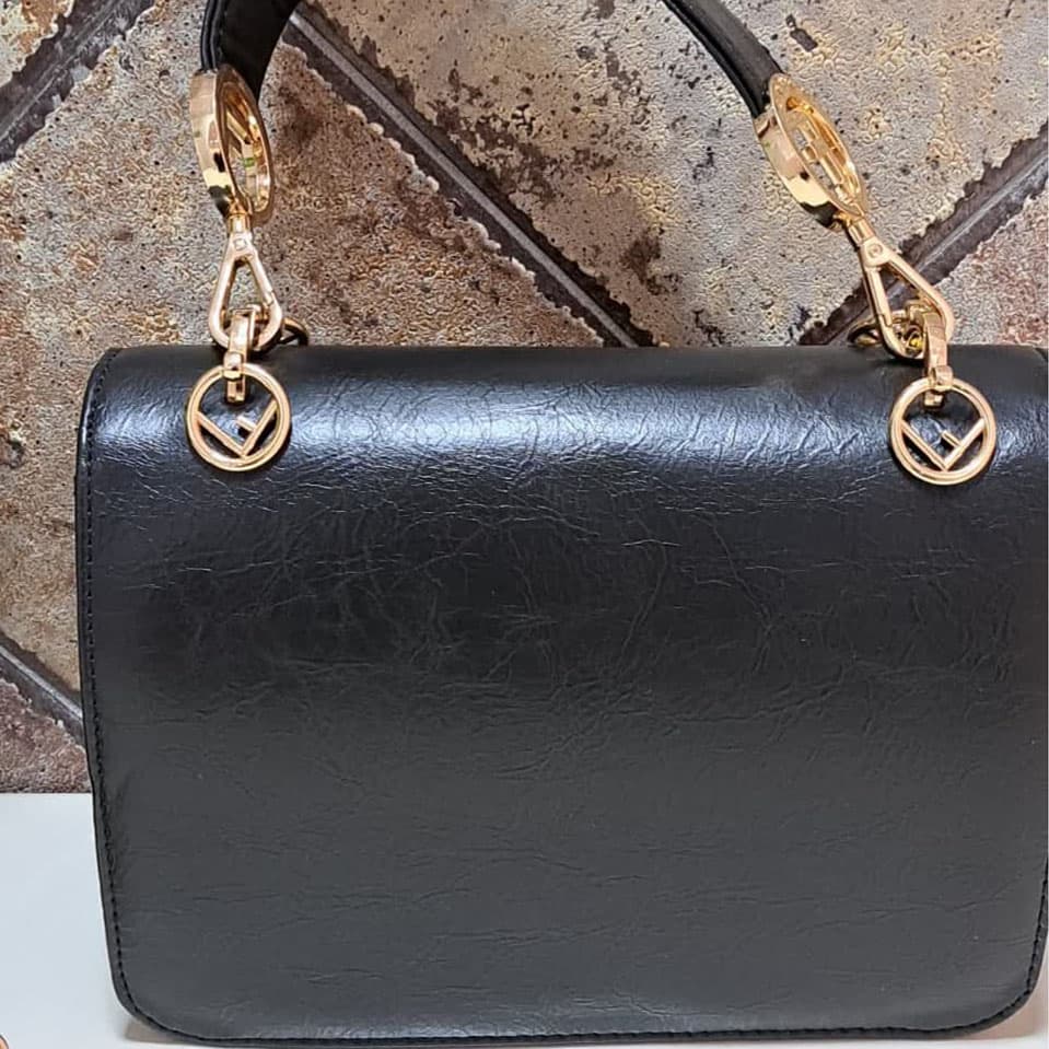 کیف زنانه مجلسی صندوقی طرح FENDI کد ۲۸۳ — تصویر ۱۲