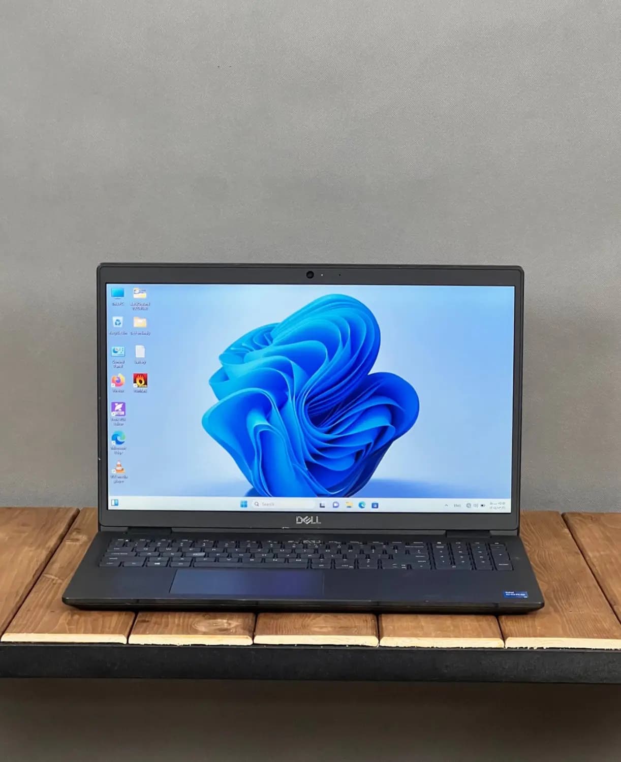 لپ تاپ برند dell مدل3520 — تصویر ۱۰