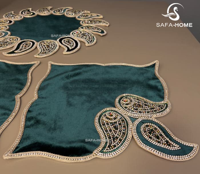 سرویس رومیزی مخمل 4 تکه مدل فاخر جواهردوزی — تصویر ۱۲