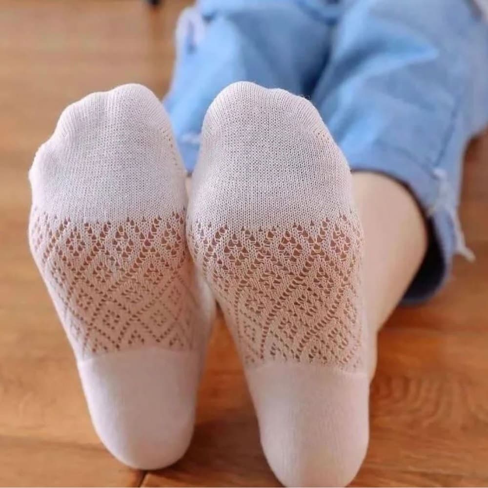 جوراب کالج زیرقوزکی قلاب‌بافی زنانه — تصویر ۴