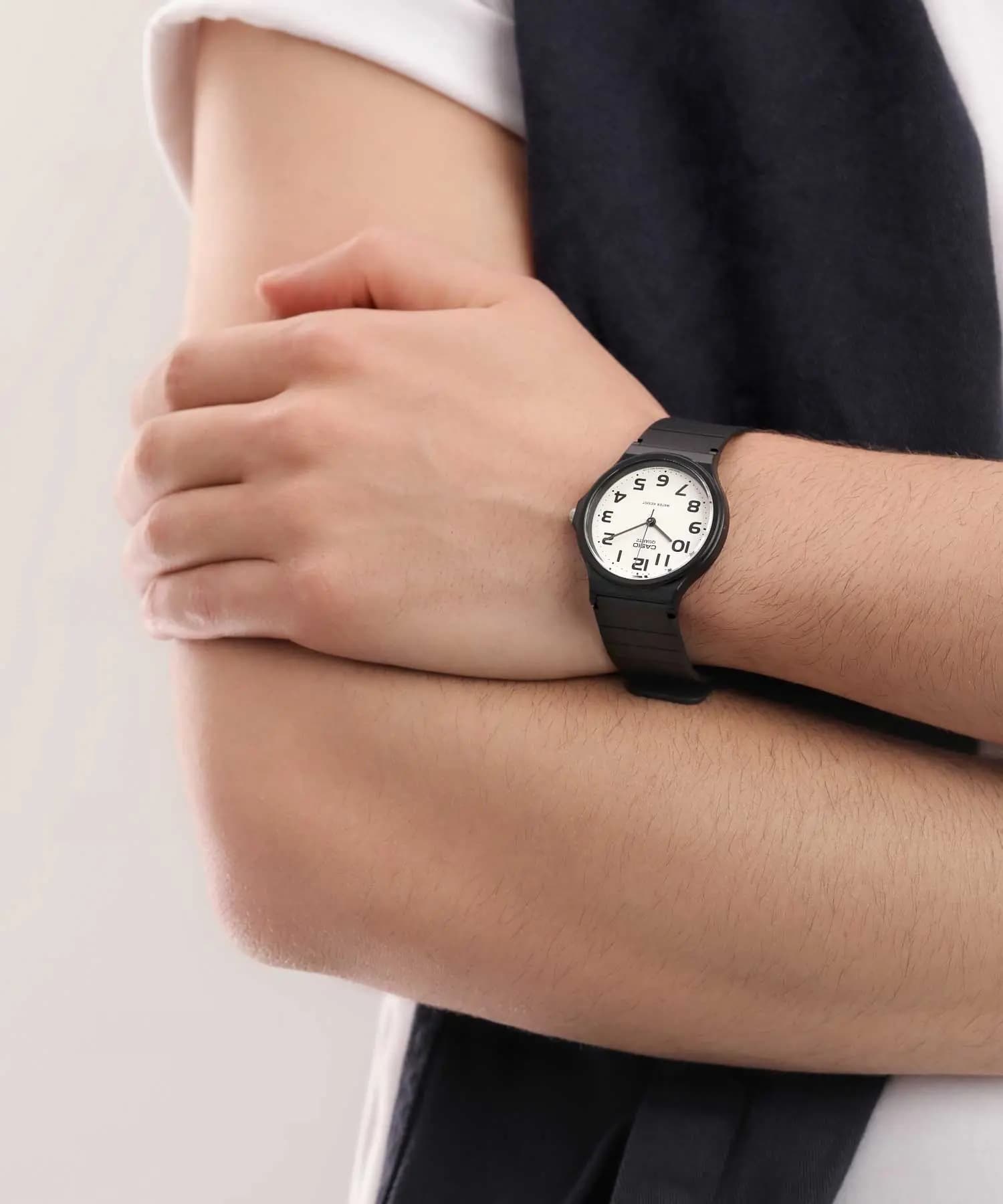 ساعت مچی کاسیو Casio / MQ-24-7B2LDF — تصویر ۱۲