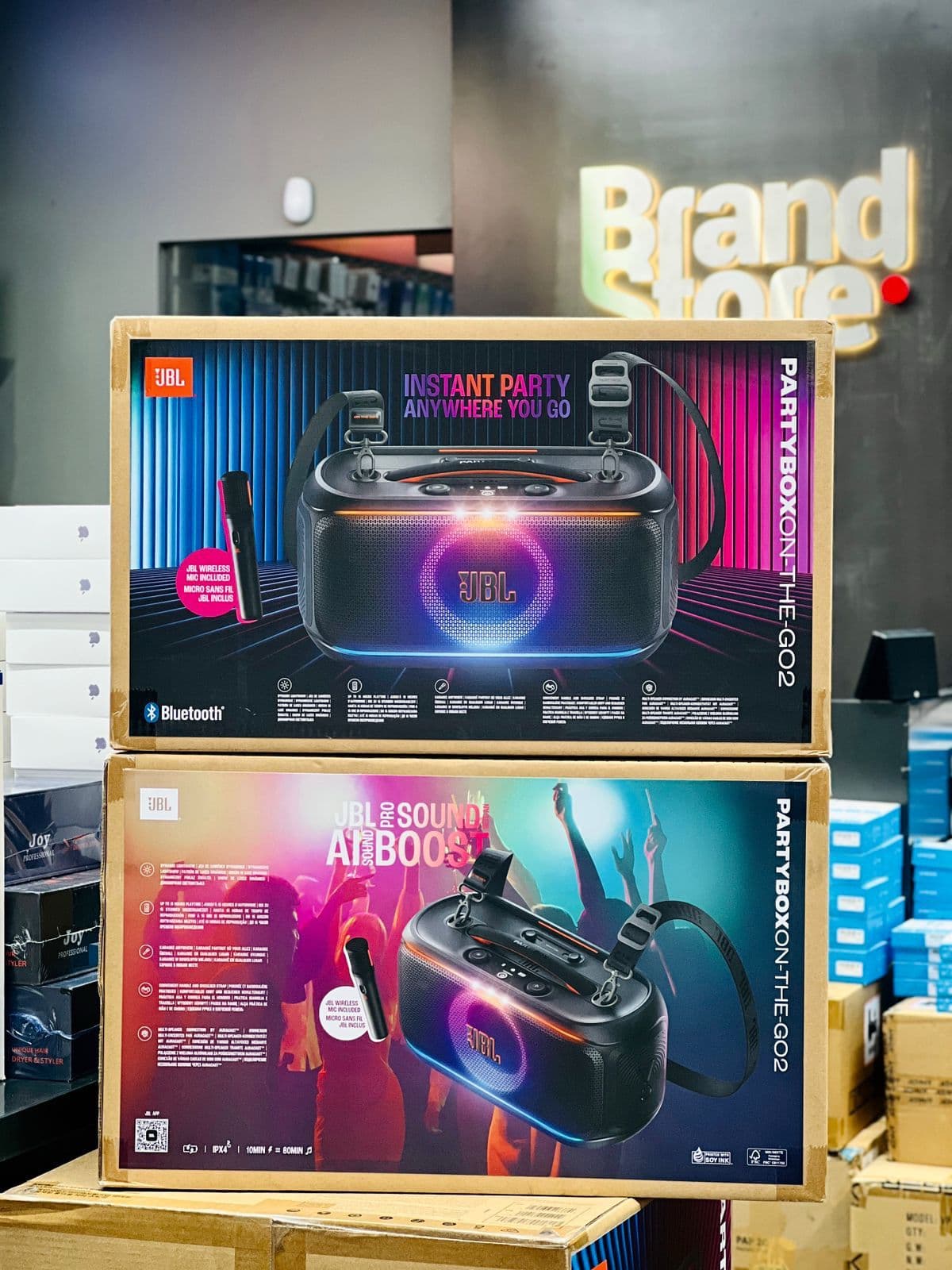 اسپیکر بلوتوثی قابل‌حمل JBL PartyBox On The Go 2 — تصویر ۹