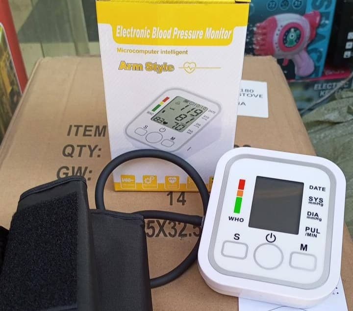 دستگاه فشار سنج الکترونیکی دیجیتالی ارم استایل Arm Style Electronic Blood BW-3205 — تصویر ۴