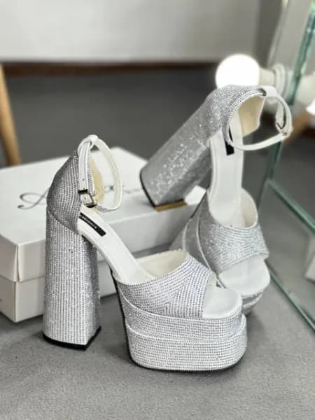 کفش پاشنه 16 سانت مدل دولژ دور مچ