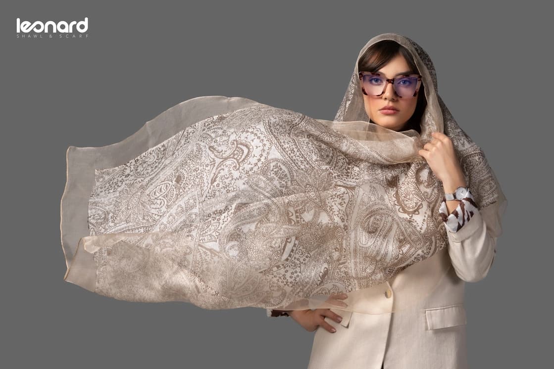 شال ابریشم تافته دولایه CH146 — تصویر ۵