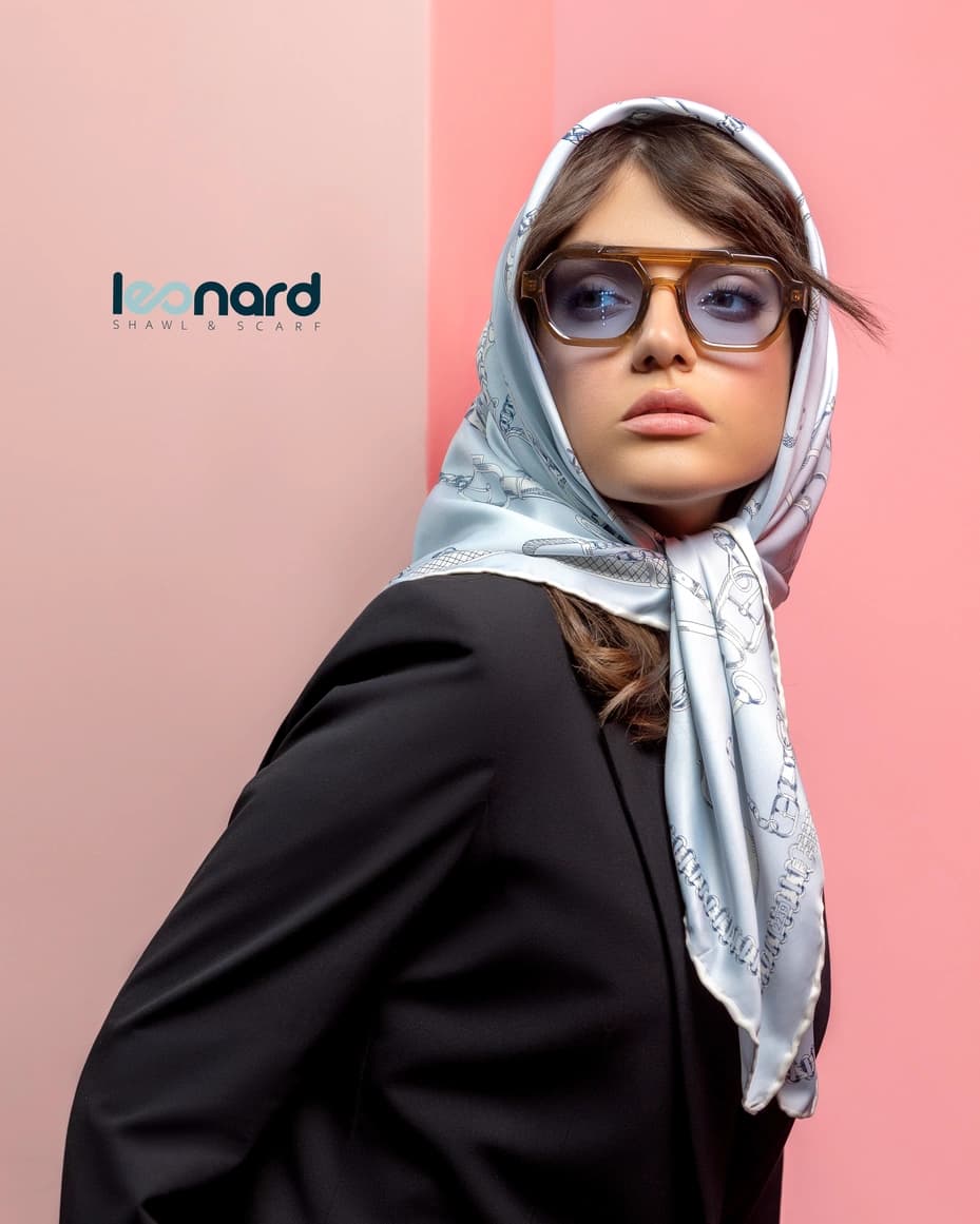 روسری ابریشم توییل 2239 — تصویر ۱۰