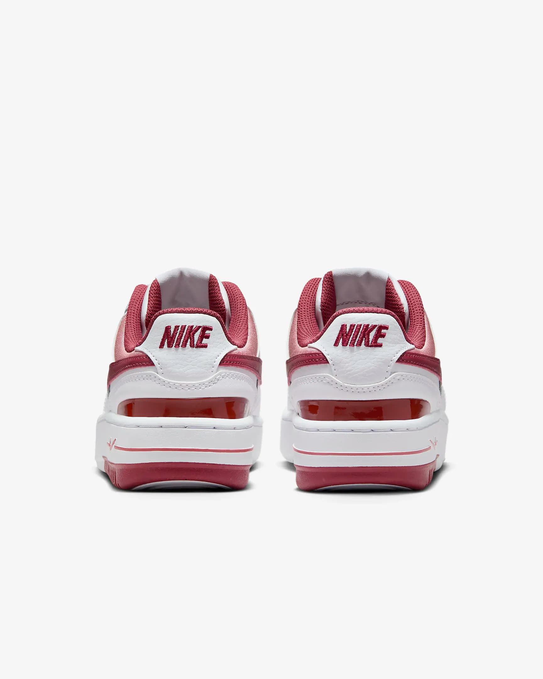 کفش مردانه نایک سفید Nike Tech Hera — تصویر ۸