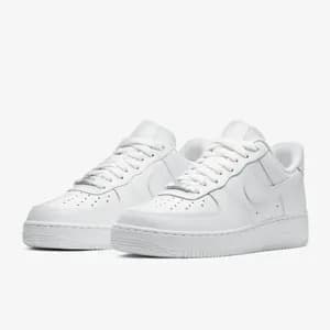 کفش مردانه نایک سفید Nike Air Force 1 ’07