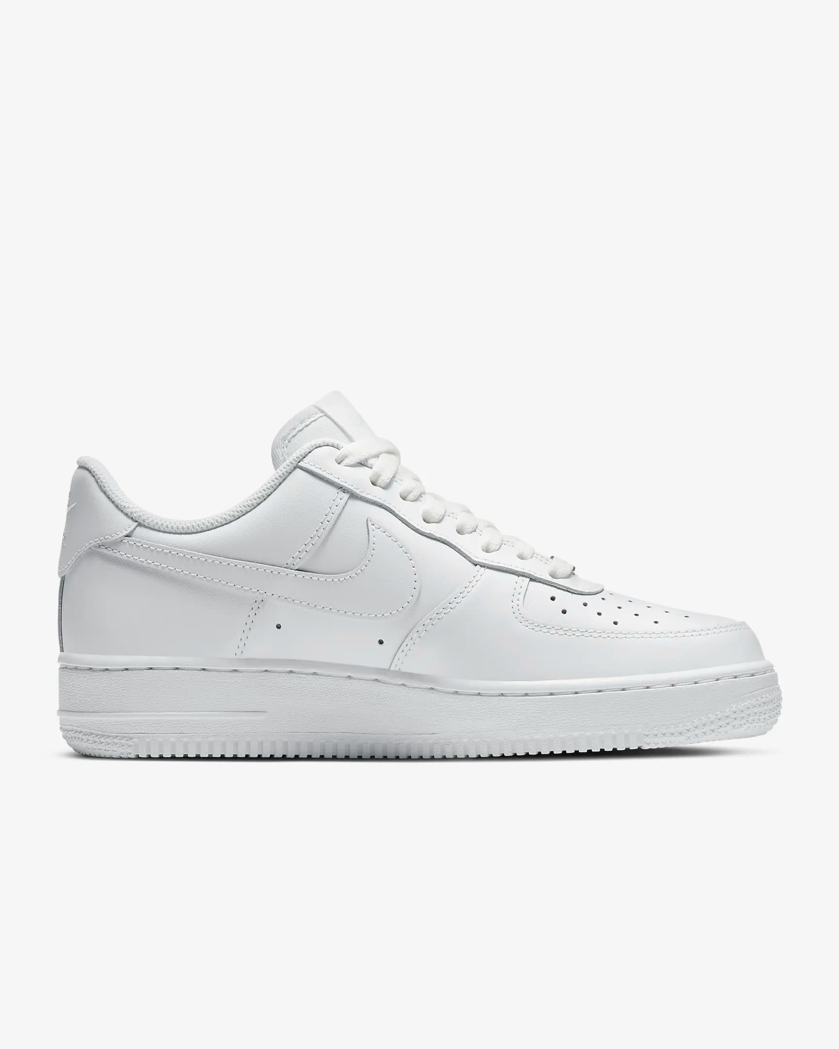 کفش مردانه نایک سفید Nike Air Force 1 ’07 — تصویر ۴