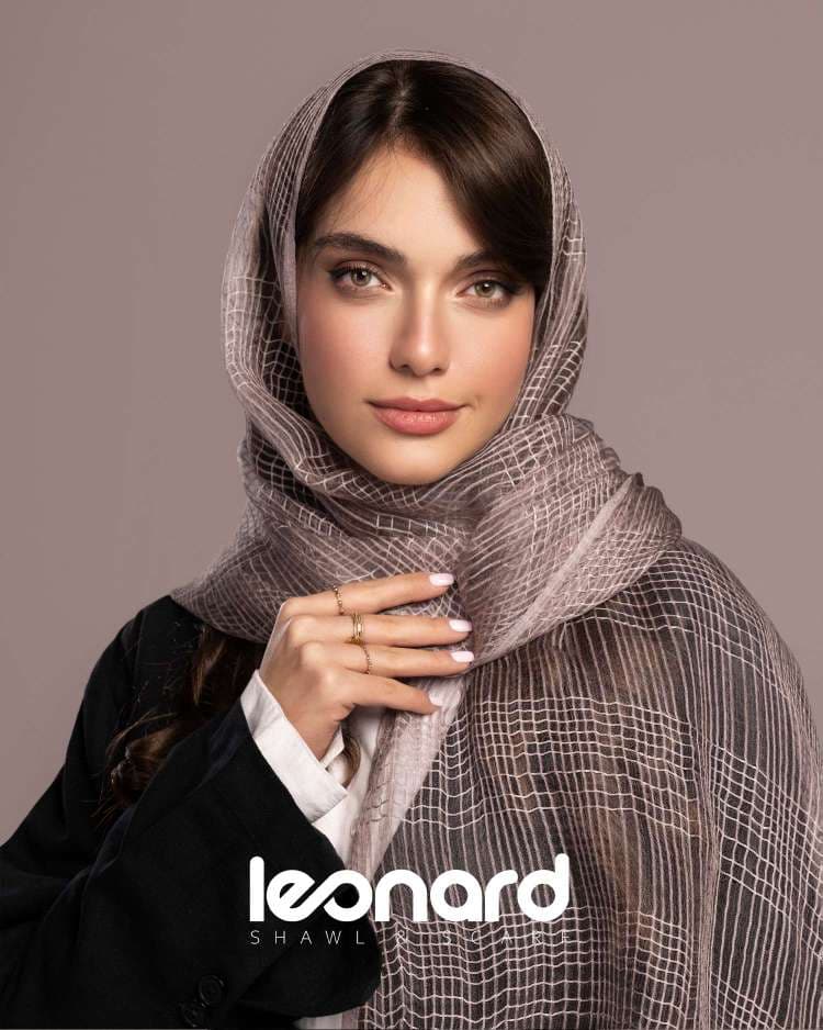 شال ابریشم ویسکوز چهارخانه CH152 — تصویر ۴