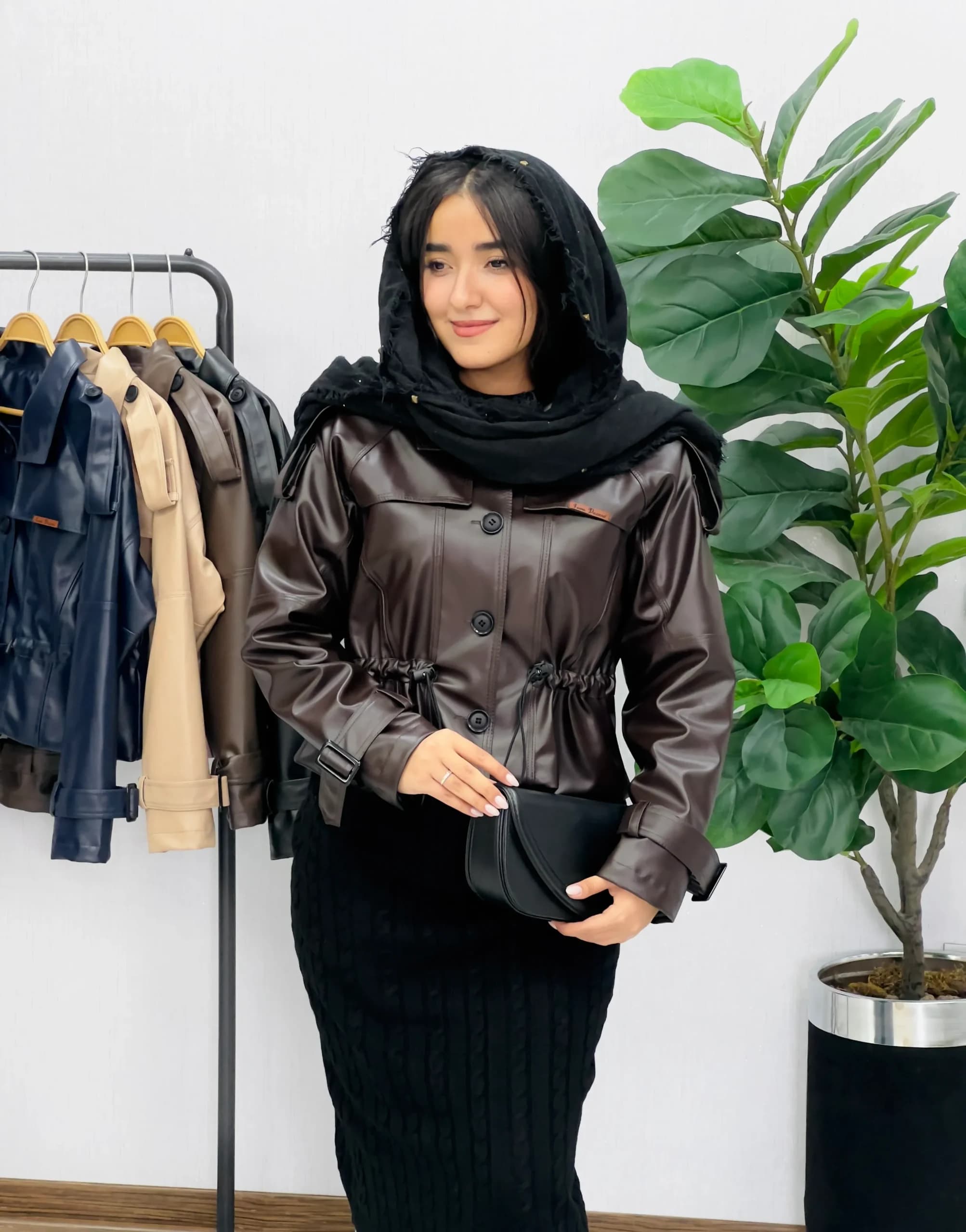 نیم تنه چرم نویار — تصویر ۹