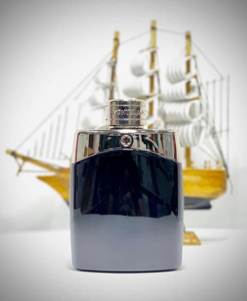 عطر ادکلن مردانه مونت بلانک لجند مشکی ( مون بلان های کپی ) MONTBLANCK LEGEND