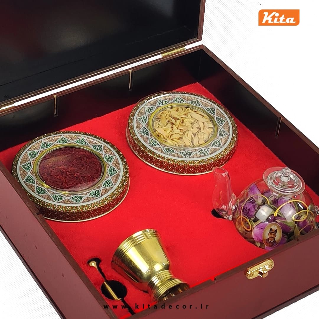 پک زعفران کادویی هدیه مدل رزا — تصویر ۴