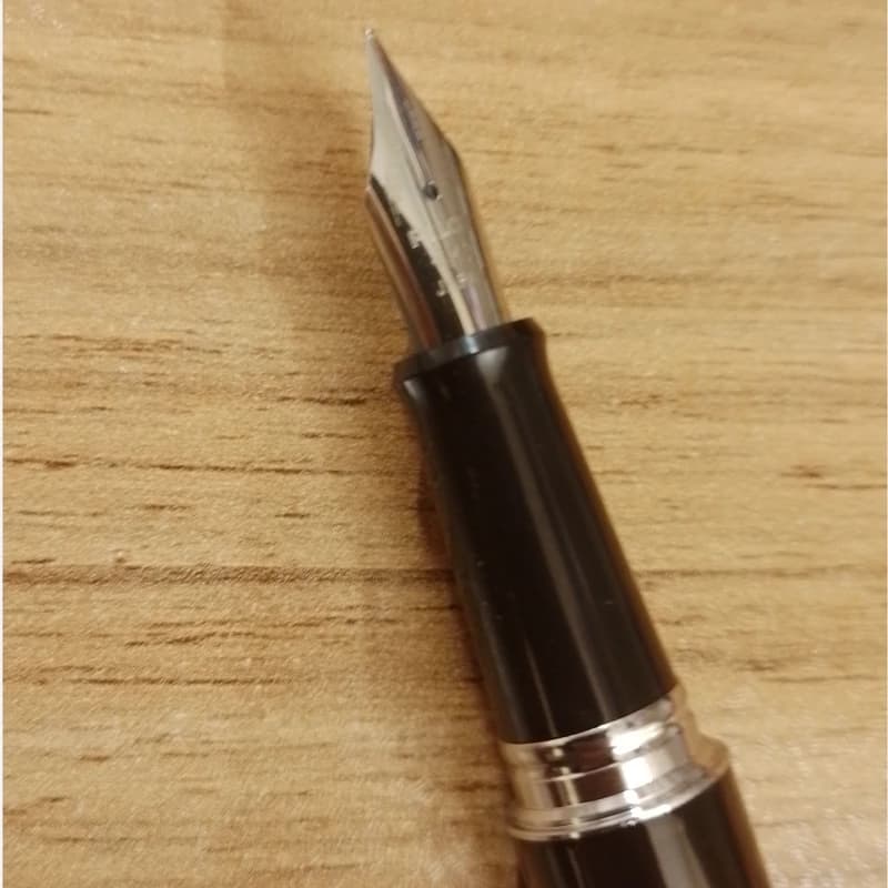 Pilot پایلوت خودنویس MR جعبه دار ژاپن بدنه مشکی — تصویر ۱۰