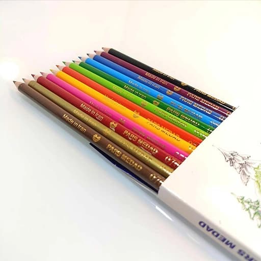 Pars Medad پارس مداد رنگی 12 رنگ چوب گرد جعبه مقوایی 22666 — تصویر ۴