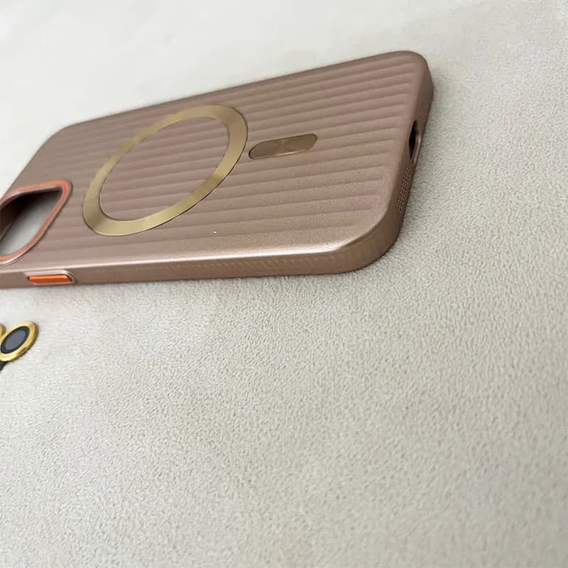 قاب گوشی iPhone 12 / iPhone 12 Pro آیفون مگ سیف طرح کرکره ای به همراه محافظ لنز کد 1111 — تصویر ۴
