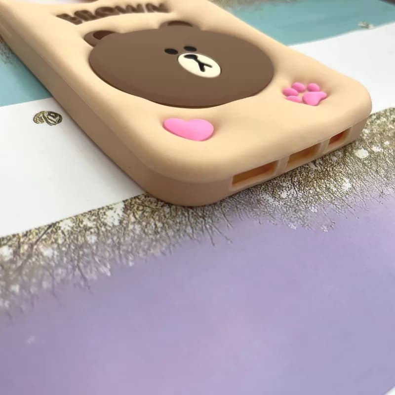 قاب گوشی iPhone 14 Pro Max / iPhone 15 Pro Max آیفون سیلیکونی طرح خرس قهوه ای کد 1035 — تصویر ۲
