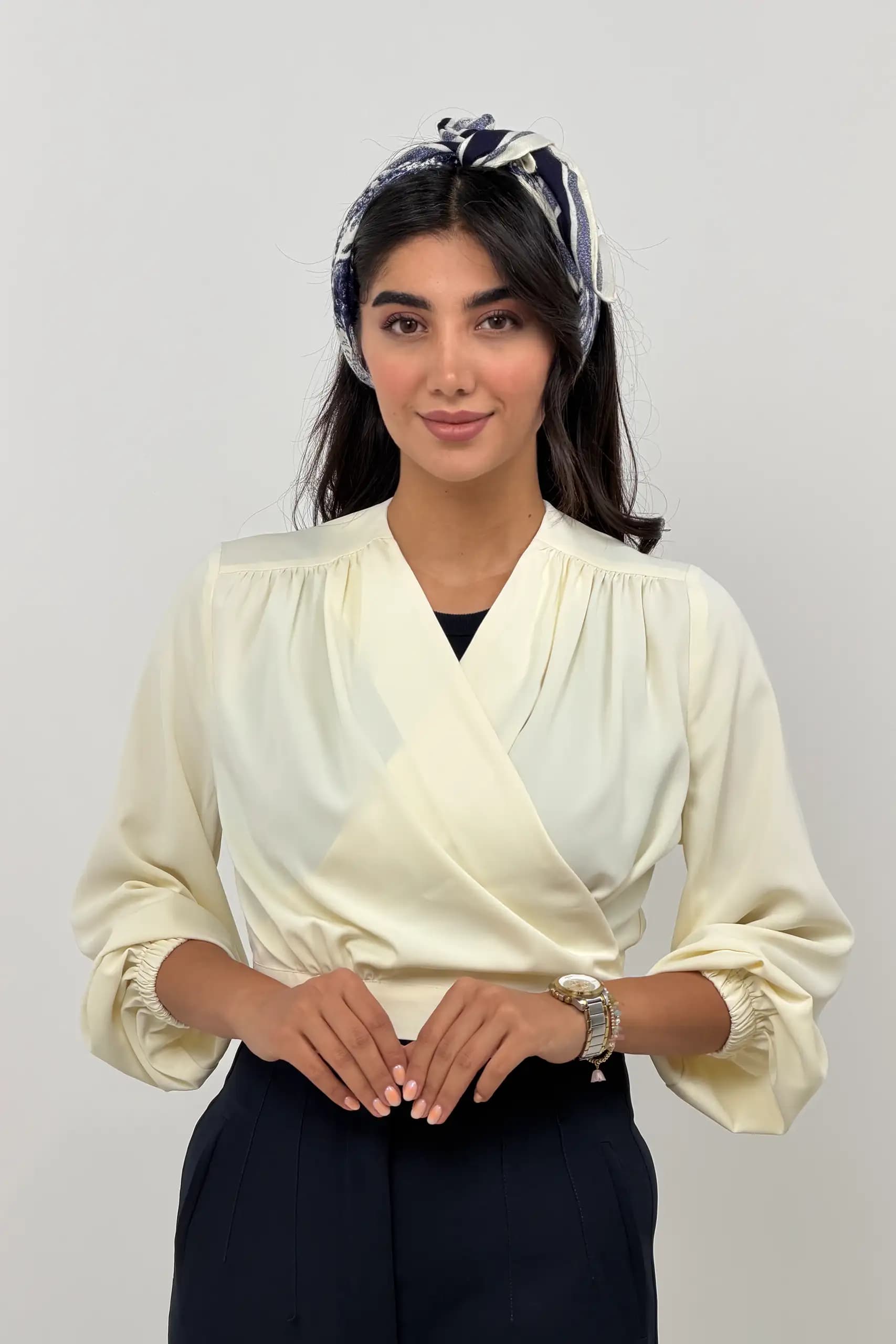 شومیز ژاکلین چپ و راستی آستین کش — تصویر ۵