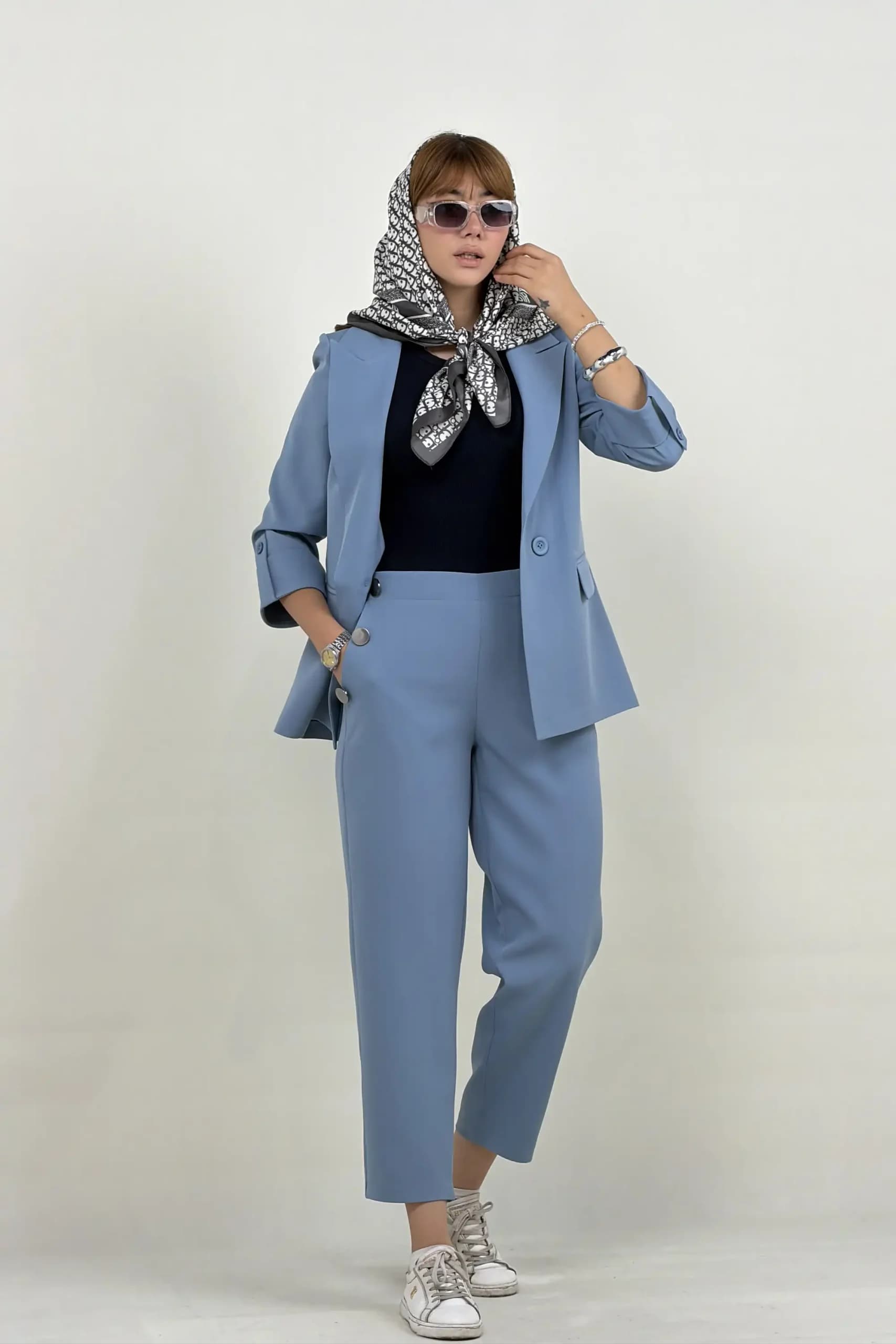 شلوار زنانه جیب دکمه مازراتی — تصویر ۷