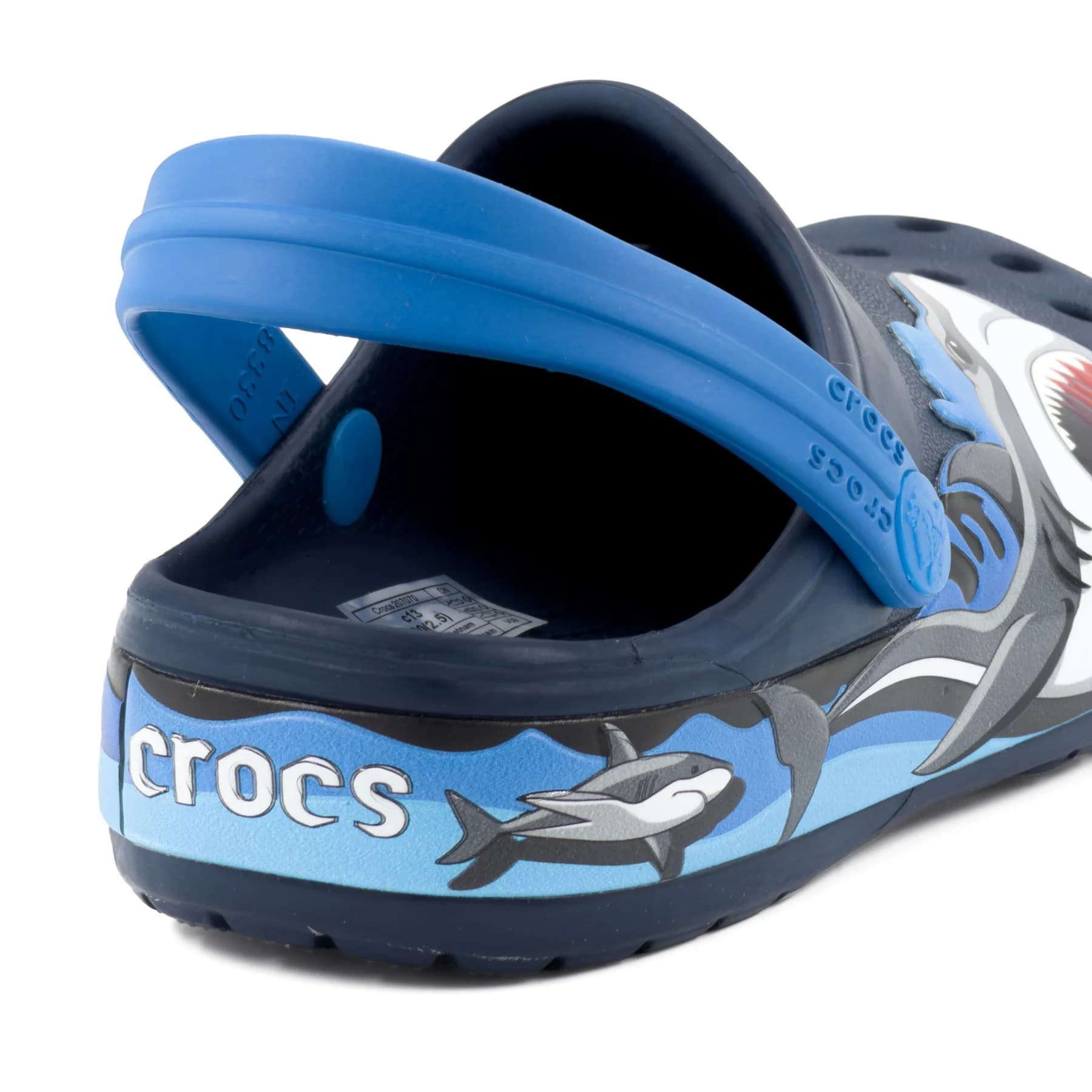 کراکس بچگانه طرح کوسه سرمهای آبی | Crocs Kids — تصویر ۱۰
