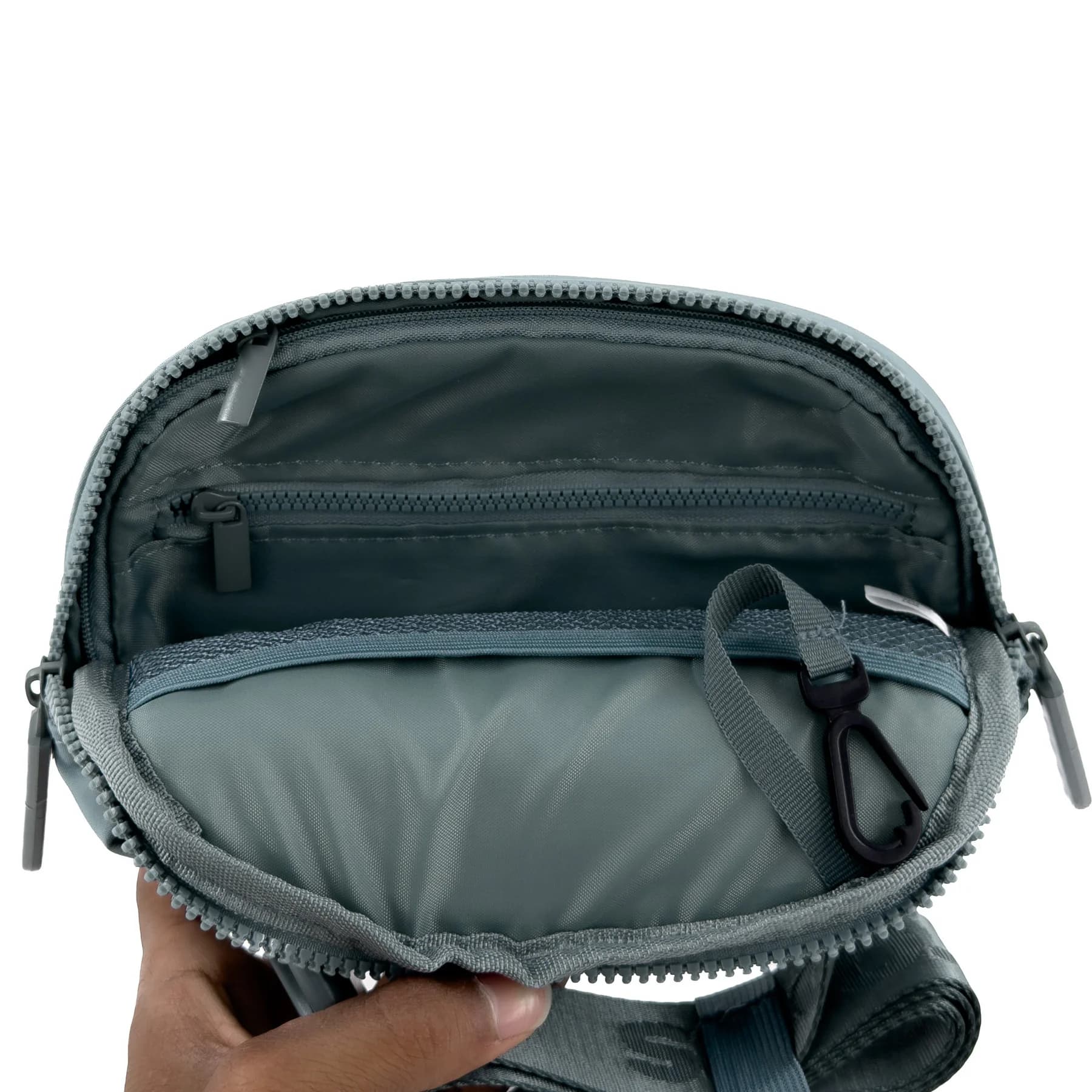 کیف کراکس کراس‌بادی آبی طوسی | Crocs Crossbody Bag — تصویر ۱۲