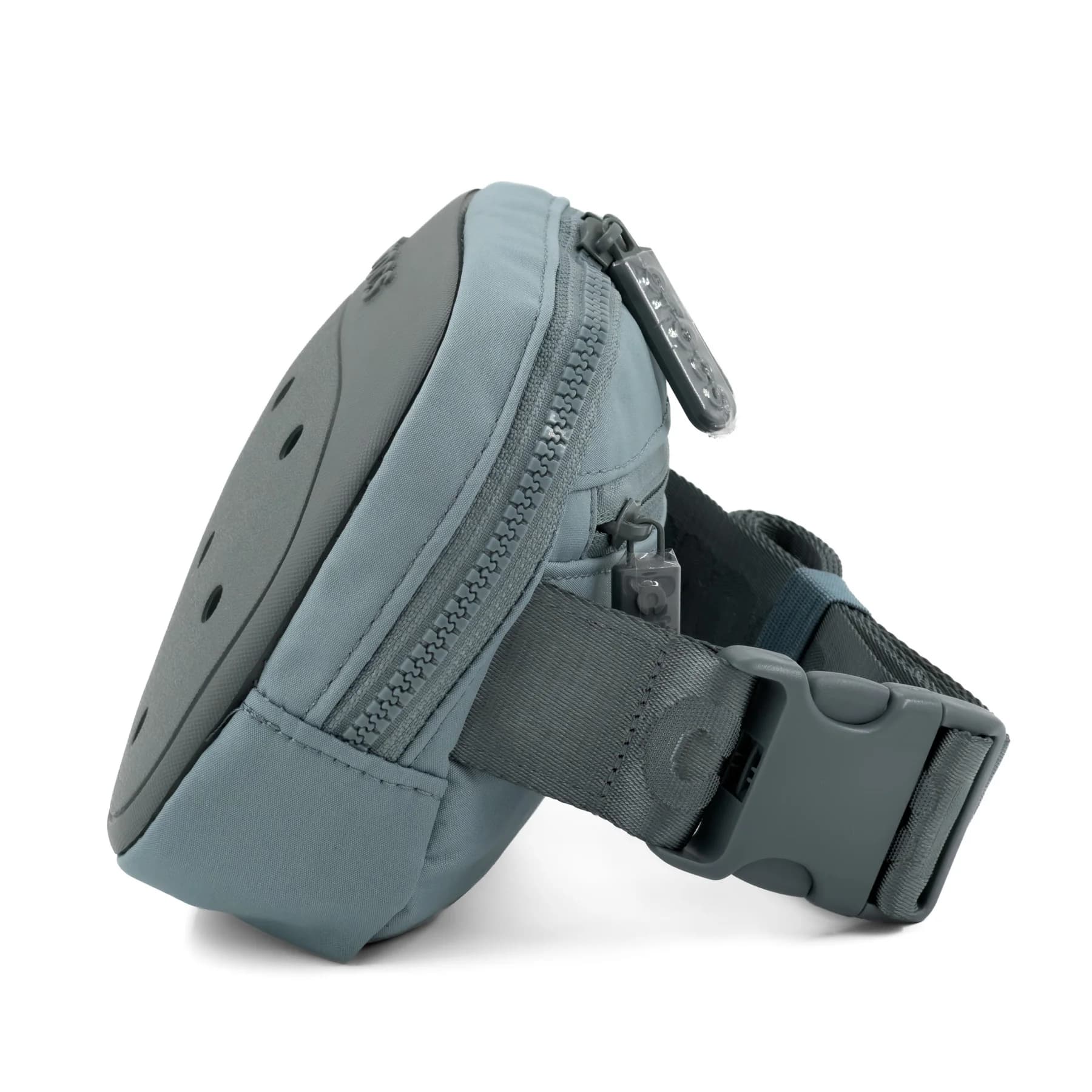 کیف کراکس کراس‌بادی آبی طوسی | Crocs Crossbody Bag — تصویر ۲