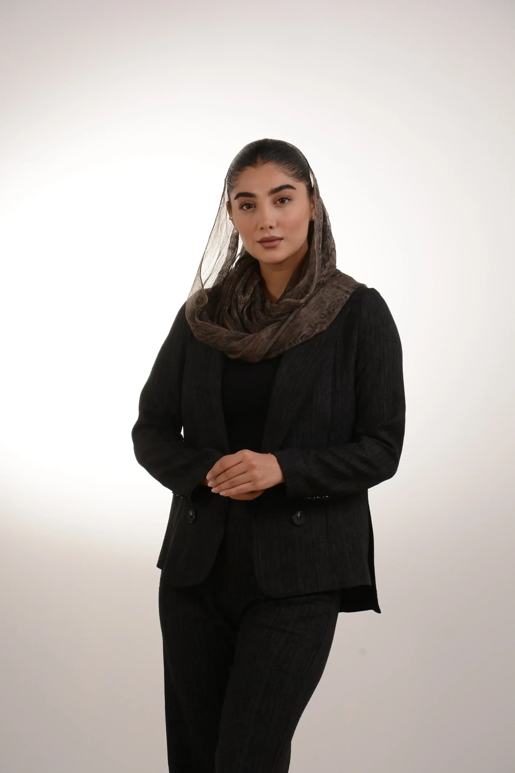 کت زنانه یقه بلیزر بغل چاک — تصویر ۸