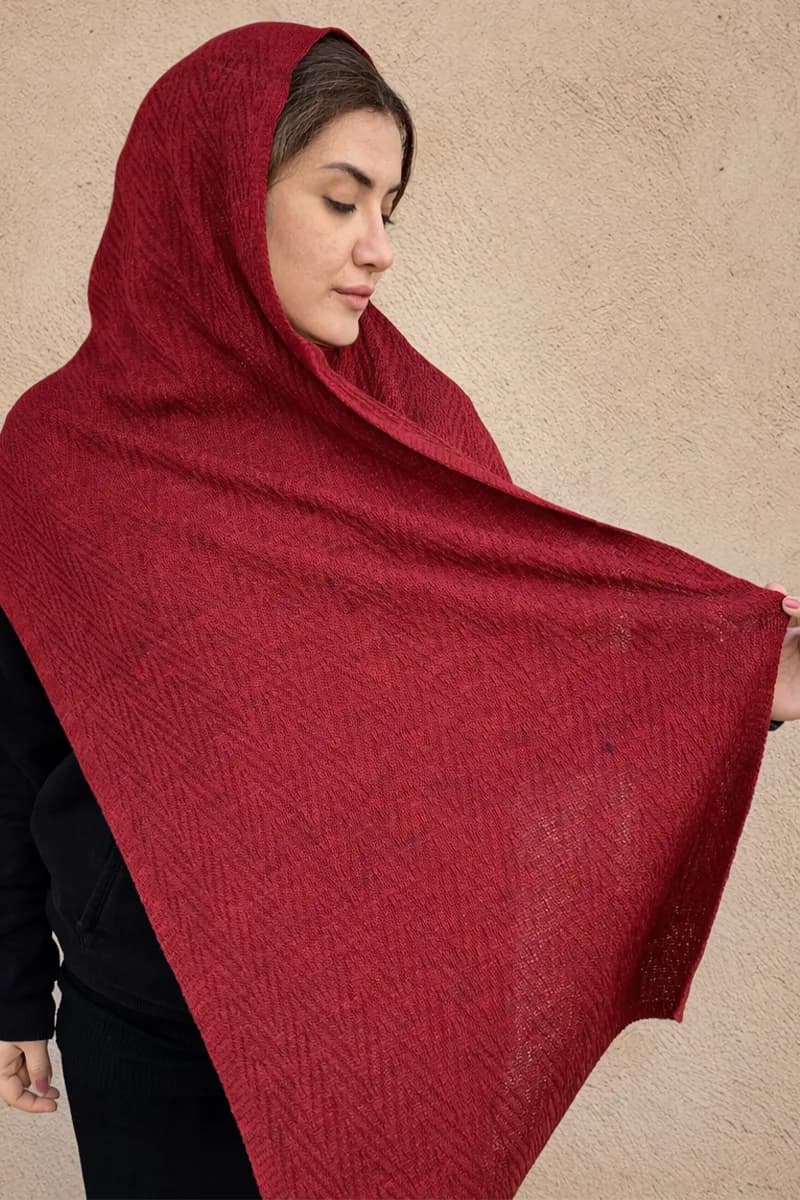 شال بافت پاییزه طرح جناغی — تصویر ۹