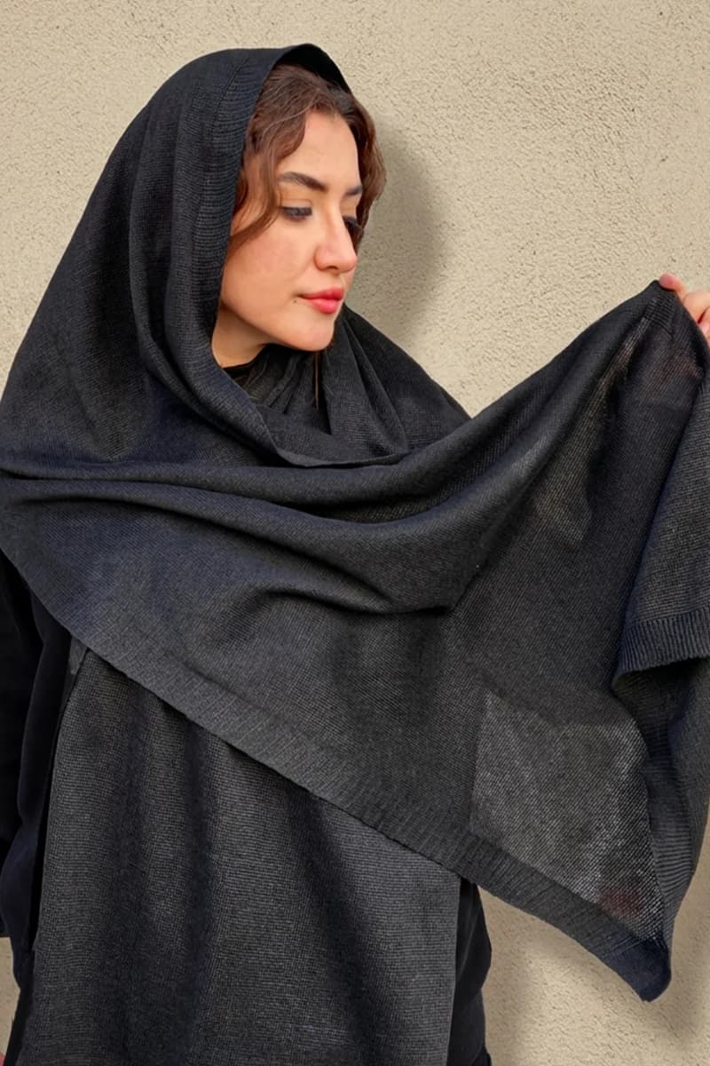 شال بافتنی زنانه قواره بزرگ — تصویر ۱۱