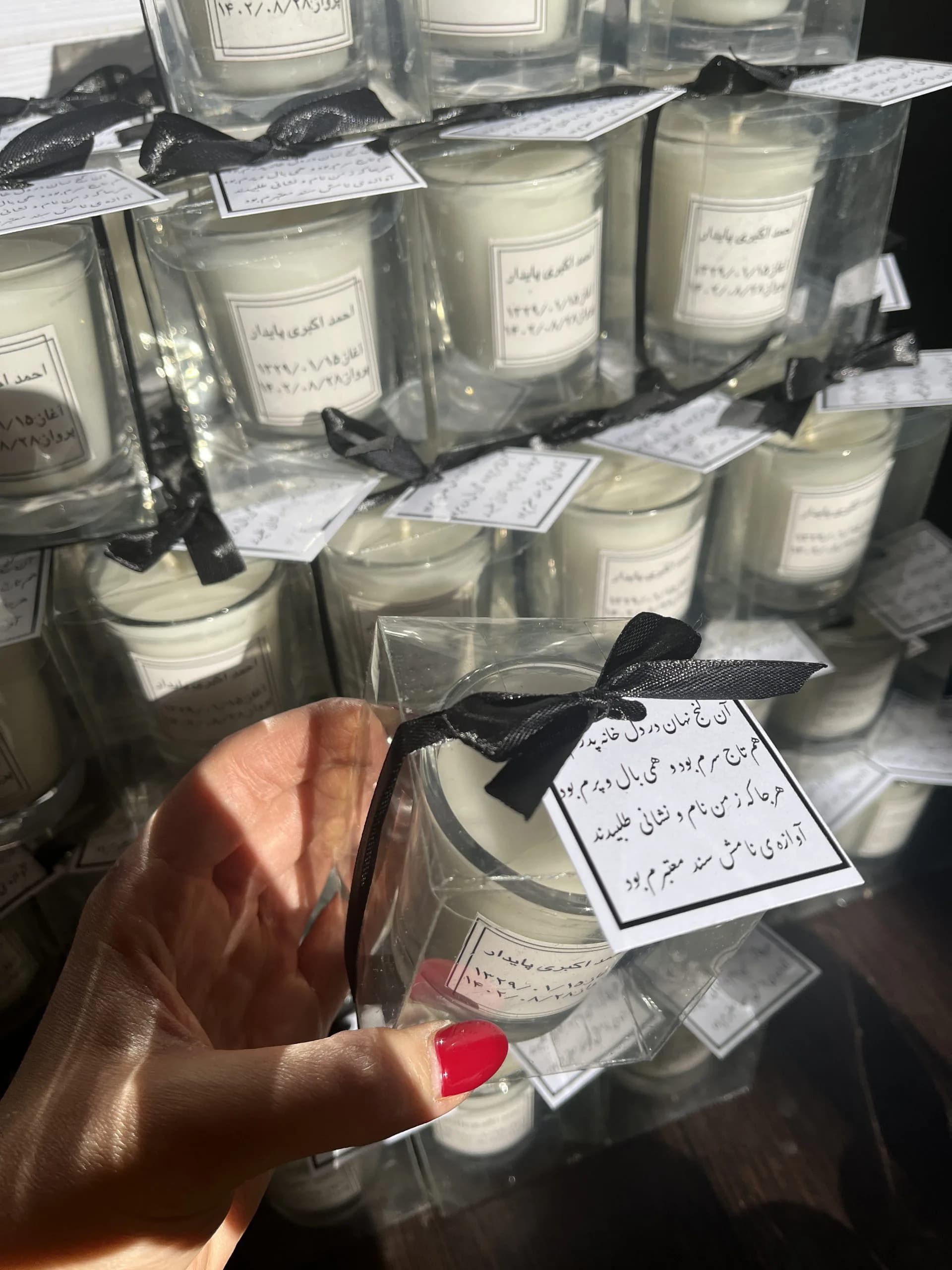 گیفت شمع لیوانی — تصویر ۲
