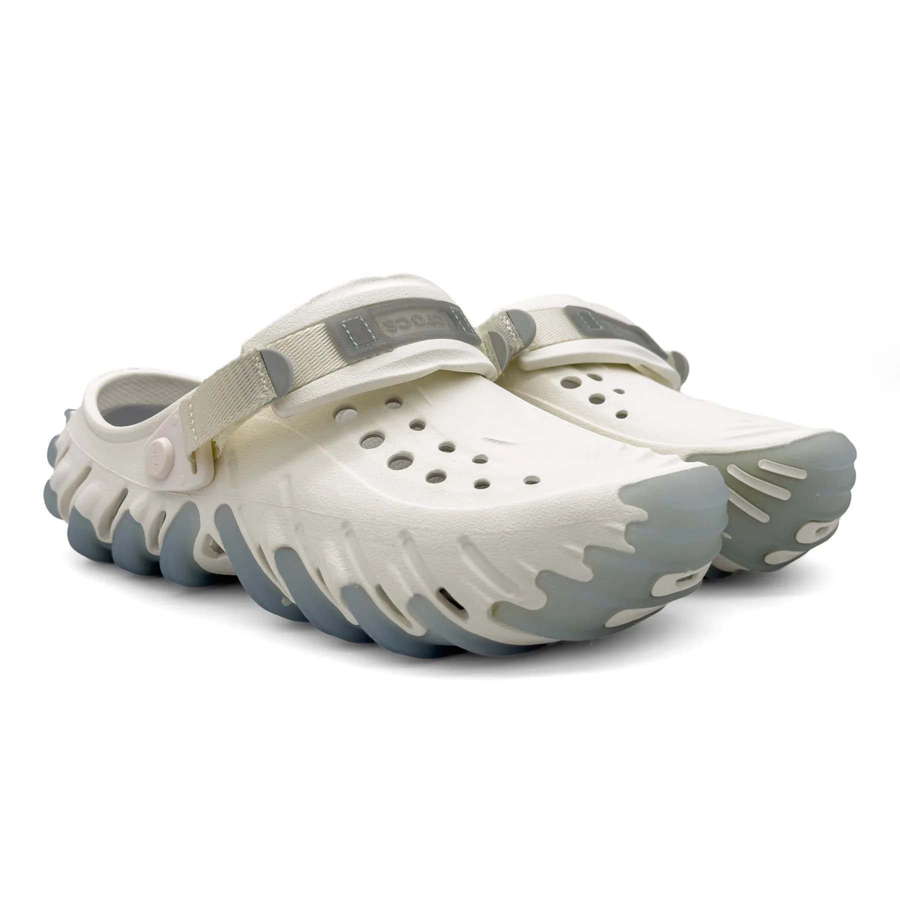 کراکس اکو کلاگ سفید آبی زنانه و مردانه | Crocs Echo Clog — تصویر ۱۰