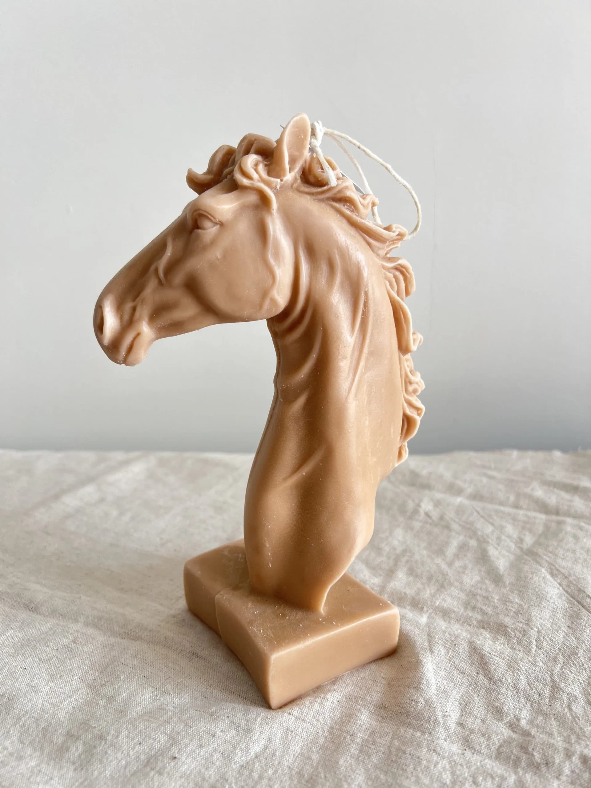 شمع اسب خاص کویین — تصویر ۱۱