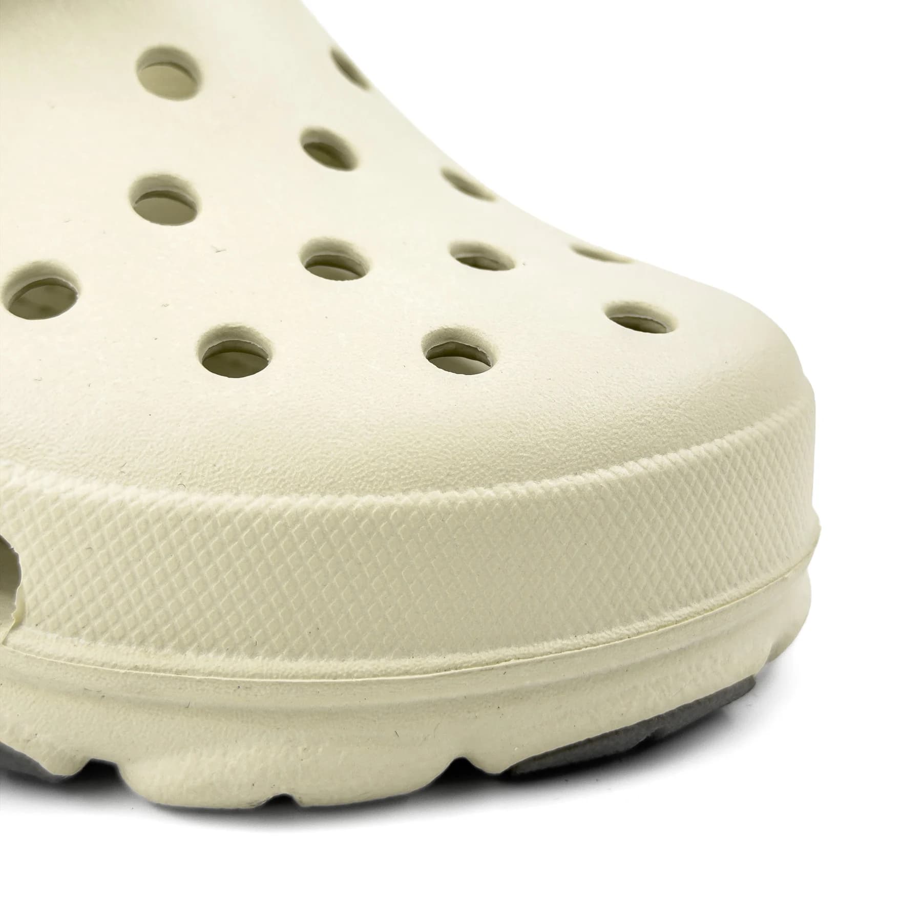 کراکس آل ترین کرم طوسی زنانه و مردانه | Crocs All Terrain — تصویر ۷
