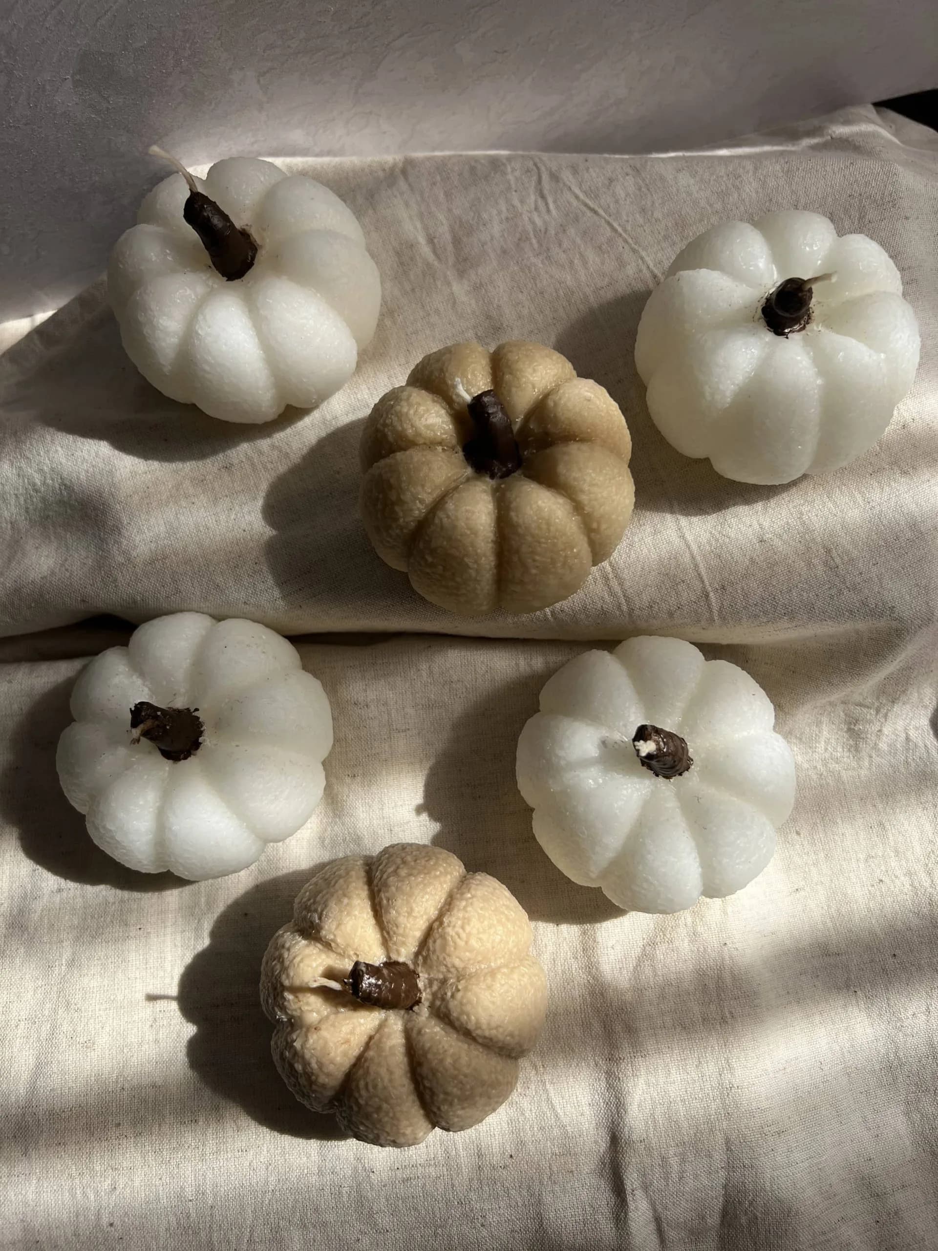 شمع خاص کدو مینیمال تدی کوچک — تصویر ۳