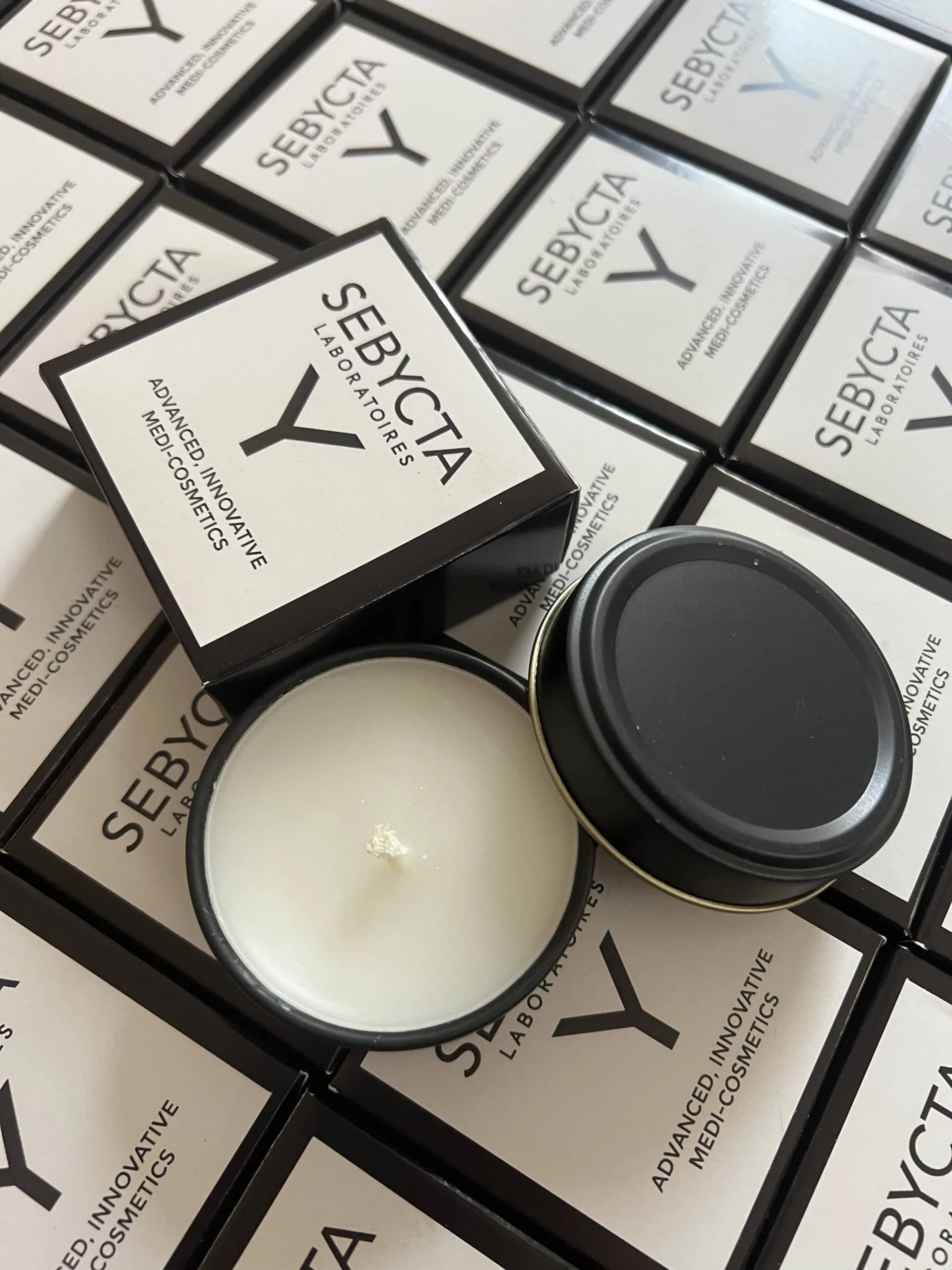 گیفت شمع عطری ظرف فلزی با جعبه