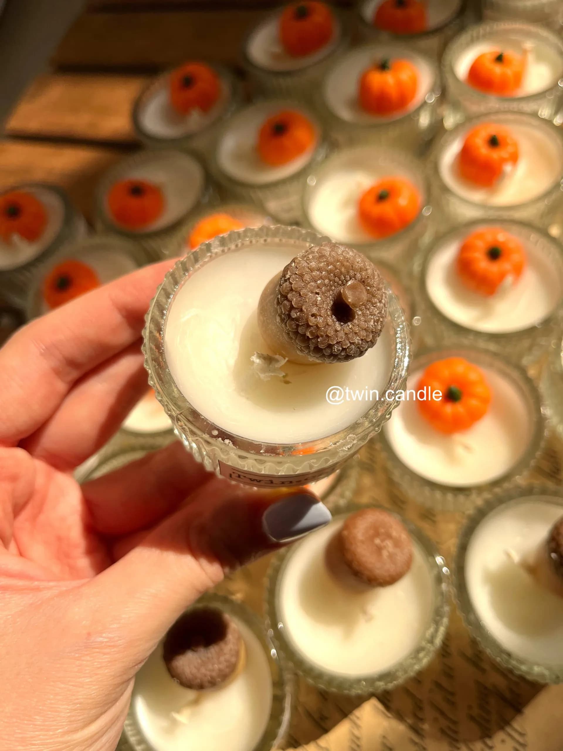 شمع پاییزی شات بلوط — تصویر ۲