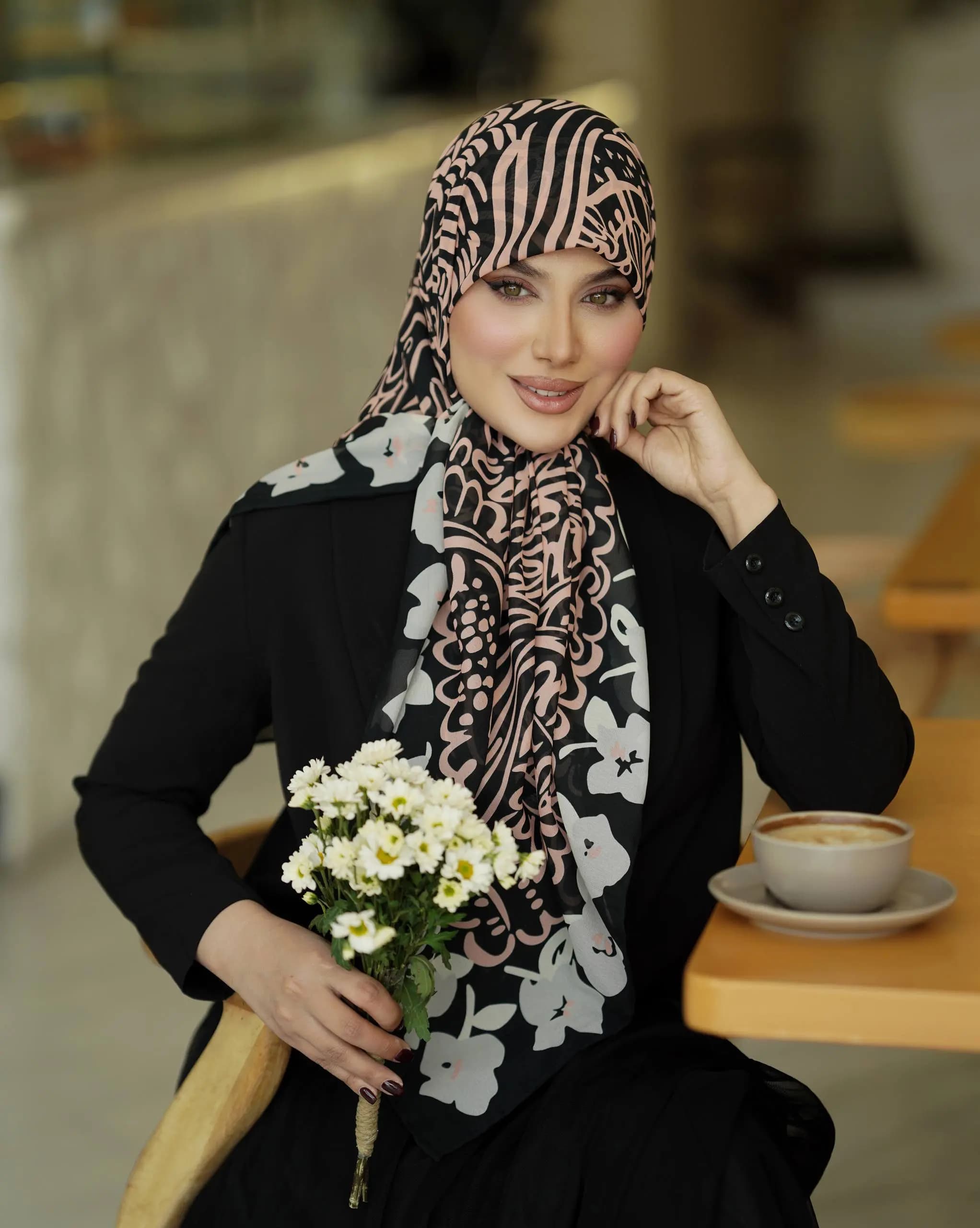روسری حریر سایز 120 خنک در 6رنگ کد 386 — تصویر ۱۱