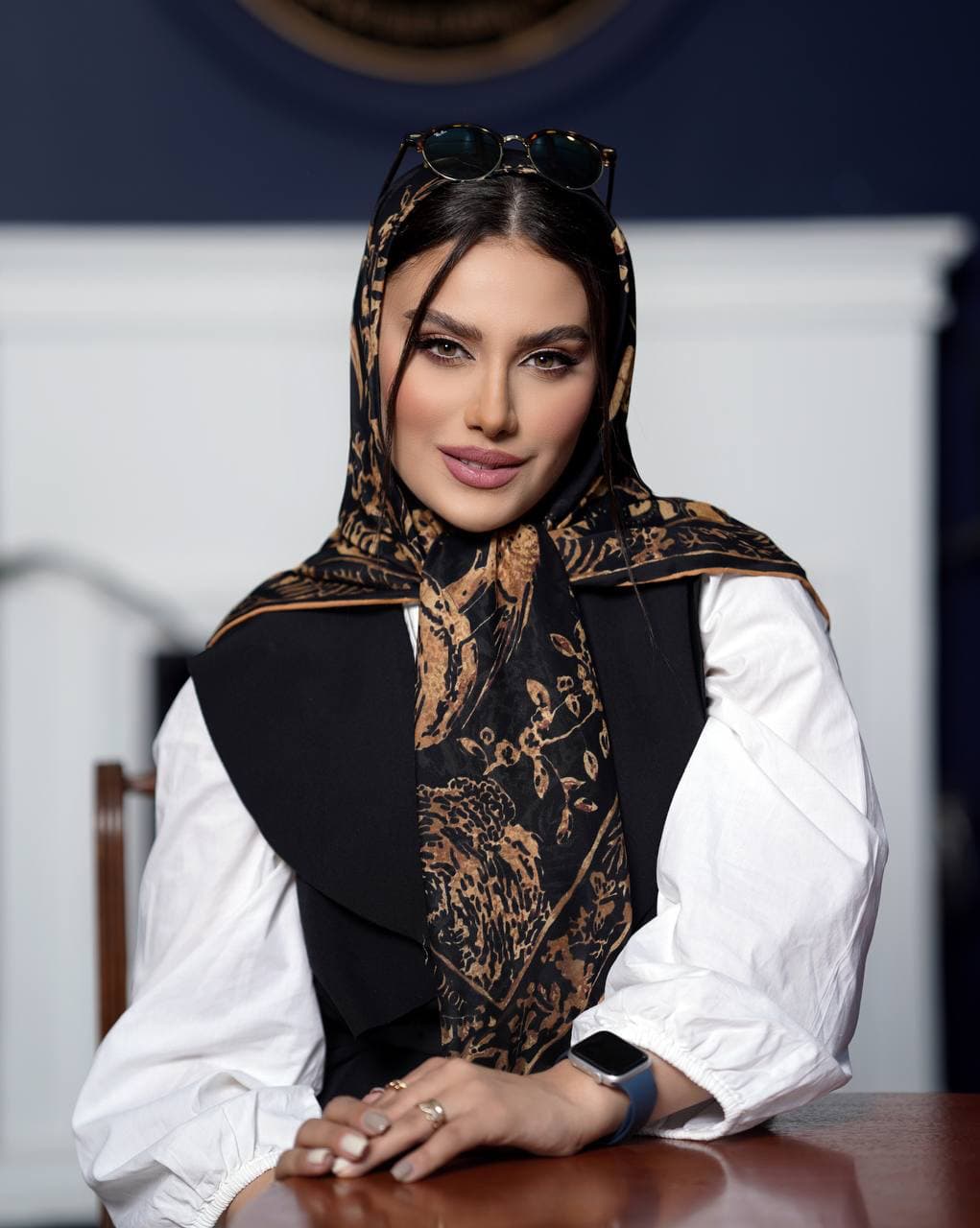 روسری حریر بهاره سایز 130 کد 355 — تصویر ۹