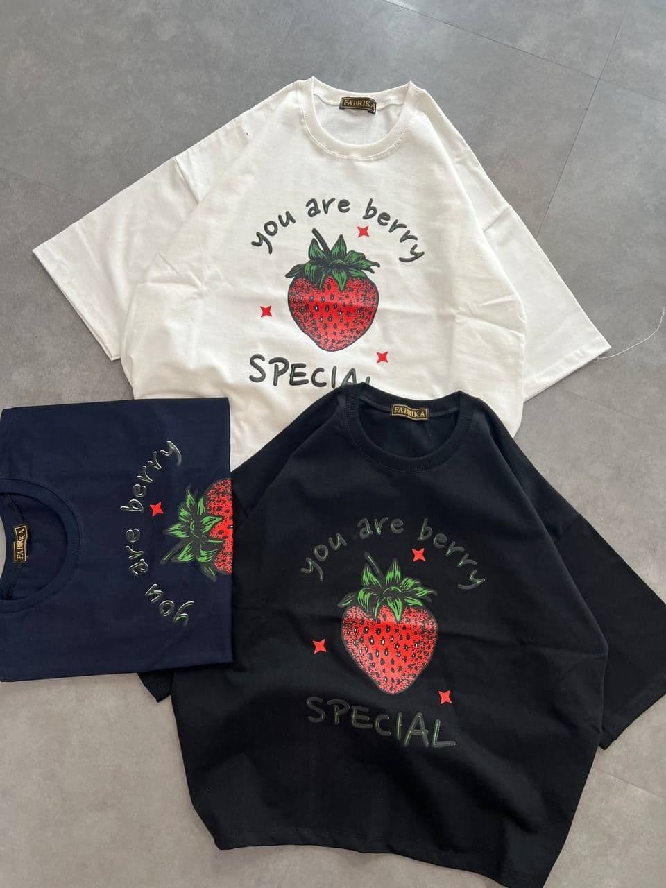 تیشرت straberry کد 13889 — تصویر ۲