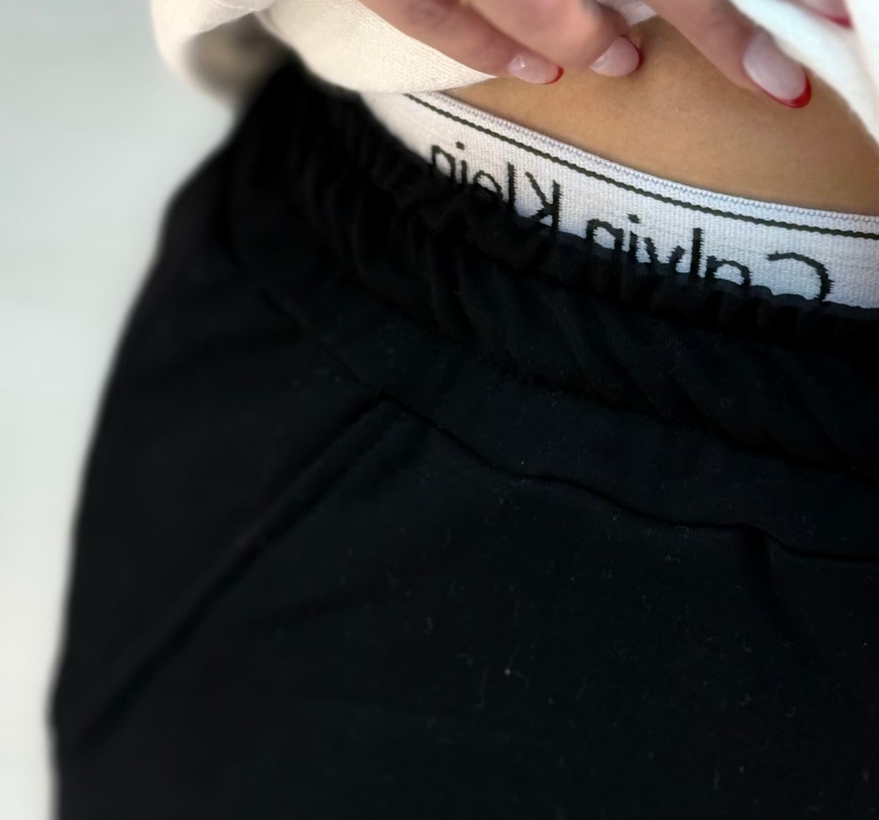 شلوار جاگر calvin کد 13871 — تصویر ۳